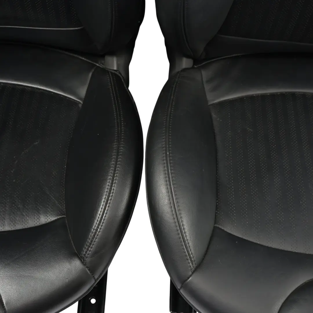 Ensemble De Sièges Sport Avant Et Arrière En Cuir Noir pour Mini Cooper One R56 à propos du numéro de pièce R56-SEATS-SPORT-LEATHER-SET Mini Cooper One R56 Ensemble De Sièges Sport Avant Et Arrière En Cuir Noir - SKU R56-SEATS-SPORT-LEATHER-SET-T8E1 - Numéro de pièce R56-SEATS-SPORT-LEATHER-SET