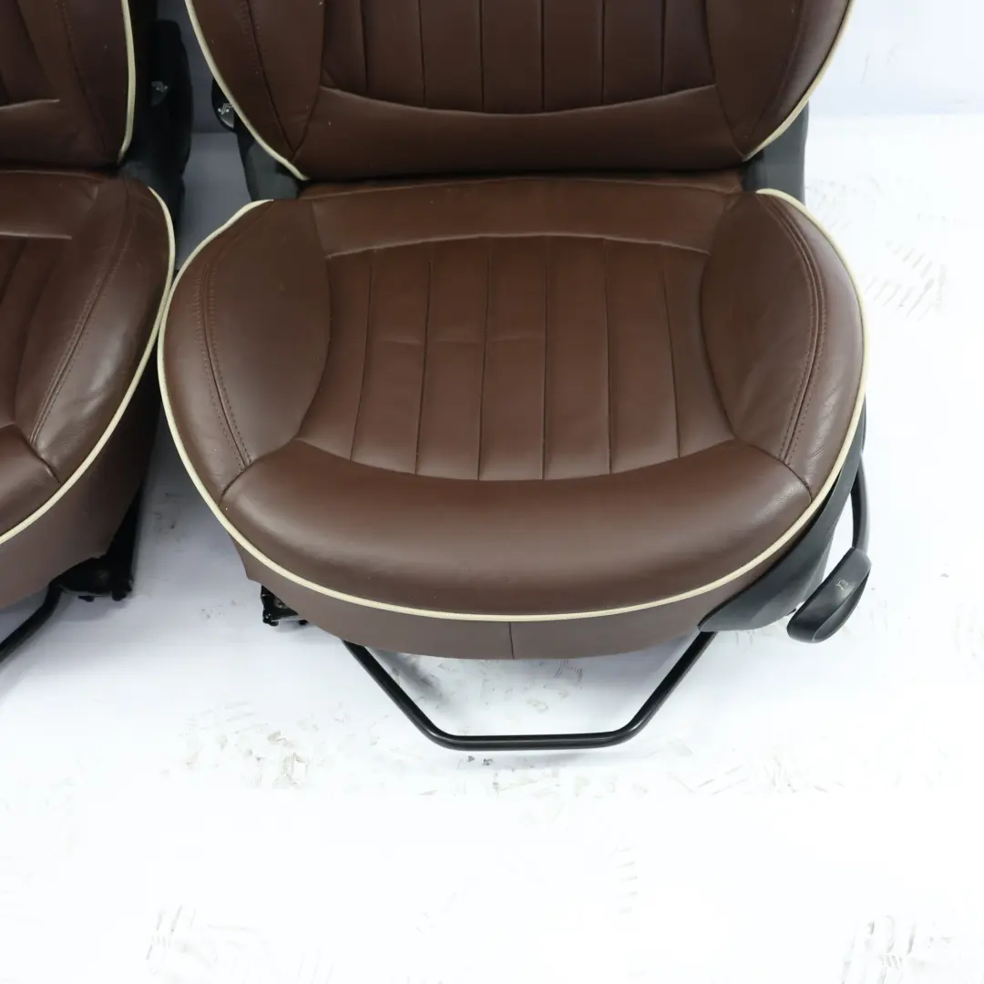Skórzane Fotele Sport Komplet Skóra Hot Chocolate Lounge do Mini R55 Clubman o numerze R55-SEATS-HOT Mini R55 Clubman Skórzane Fotele Sport Komplet Skóra Hot Chocolate Lounge - SKU R55-SEATS-HOT-CHOCOLATE - Numer Części R55-SEATS-HOT