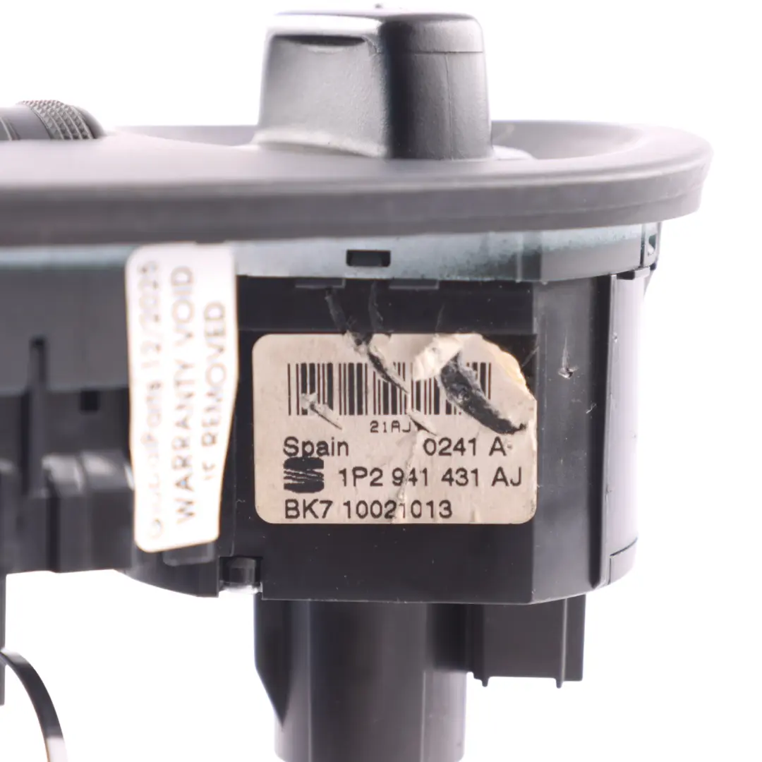 Mk2 1P Light Switch Headlight Control Unit Panel to Seat Leon with Part number 1P2941431AJ Seat Leon Mk2 1P Light Switch Headlight Control Unit Panel - SKU RHD-1P2941431AJ - Part number 1P2941431AJ