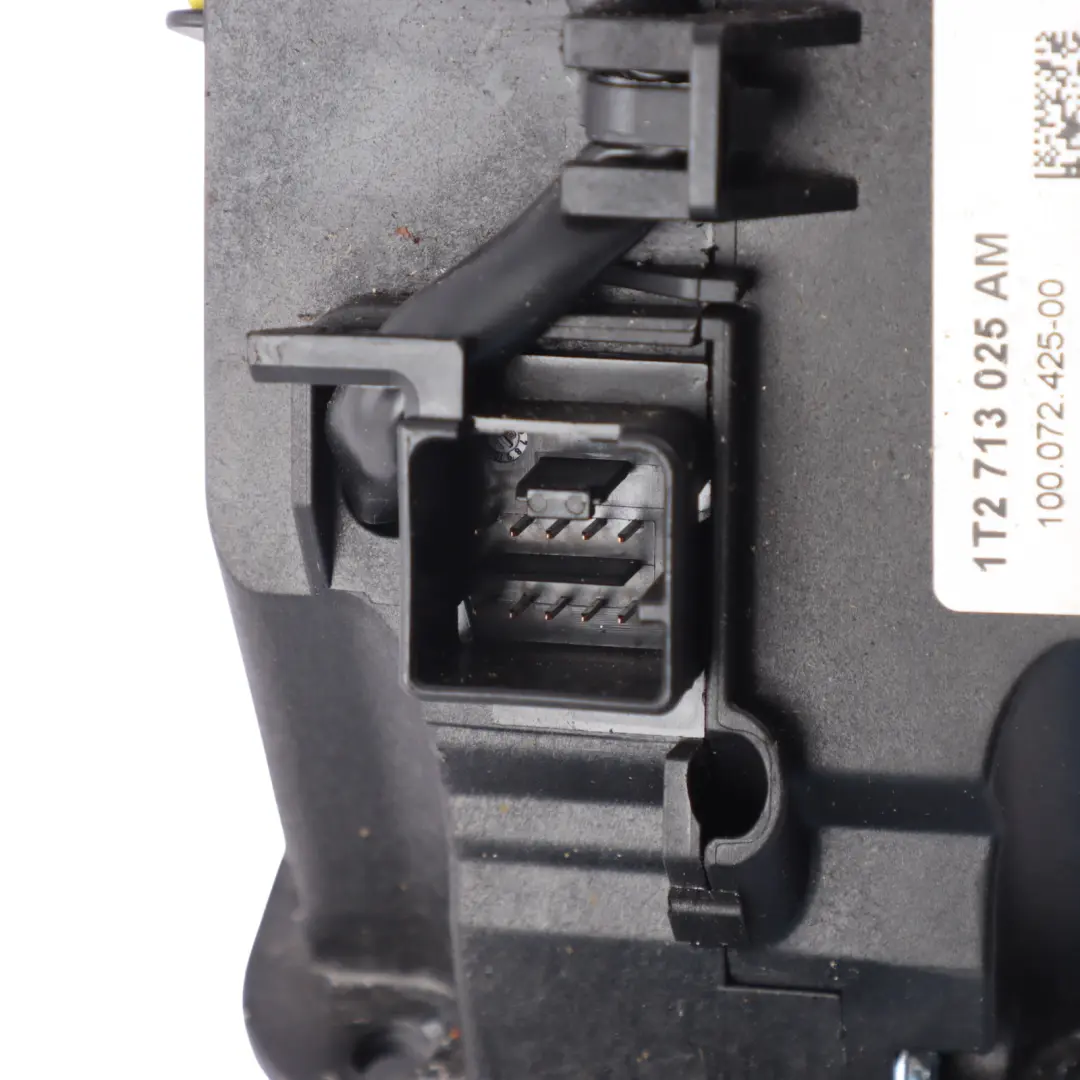 2K Automatic Gearbox Selector Lever Linkage to Volkswagen Caddy with Part number 1T2713025AM Volkswagen Caddy 2K Automatic Gearbox Selector Lever Linkage - SKU RHD-1T2713025AM - Part number 1T2713025AM