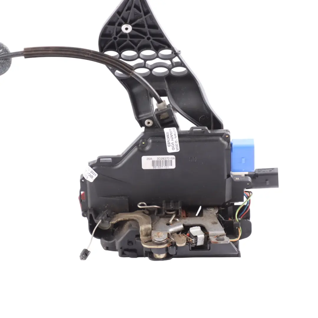 Door Lock Latch Catch Front Right O/S to Porsche Cayenne 9PA 955 with Part number 3D2837016A Porsche Cayenne 9PA 955 Door Lock Latch Catch Front Right O/S - SKU RHD-3D2837016A - Part number 3D2837016A