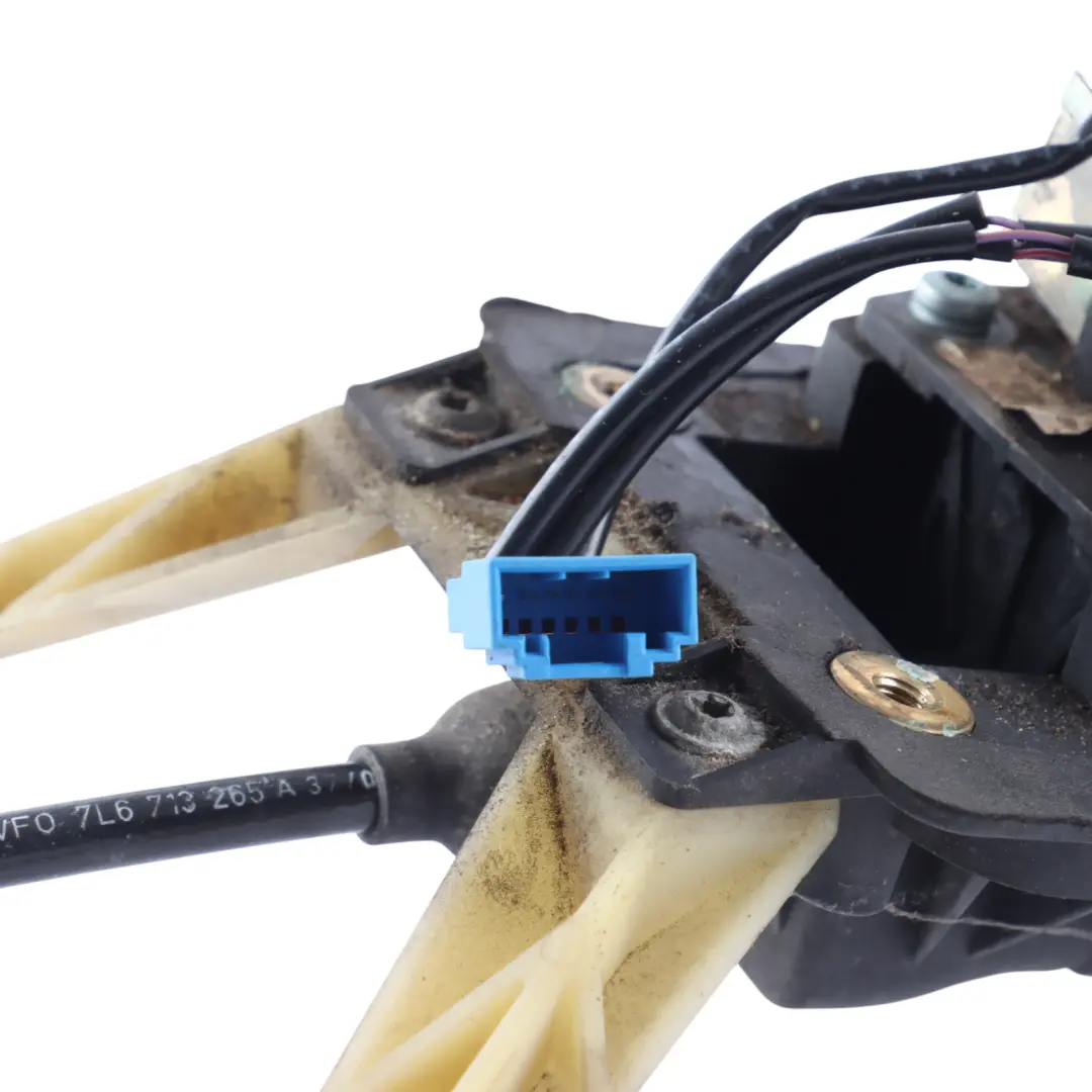 Transmission Gear Shifting Mechanism to Porsche Cayenne 9PA Automatic with Part number 7L5713203A Porsche Cayenne 9PA Automatic Transmission Gear Shifting Mechanism - SKU RHD-7L5713203A - Part number 7L5713203A