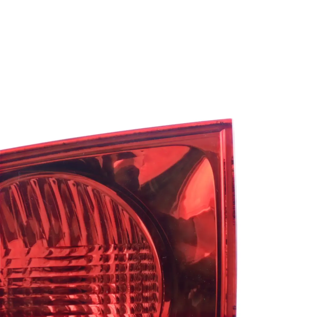 7L Rear Tail Light Right O/S Lamp Boot Inner to VW Volkswagen Touareg with Part number 7L6945094J VW Volkswagen Touareg 7L Rear Tail Light Right O/S Lamp Boot Inner - SKU RHD-7L6945094J - Part number 7L6945094J