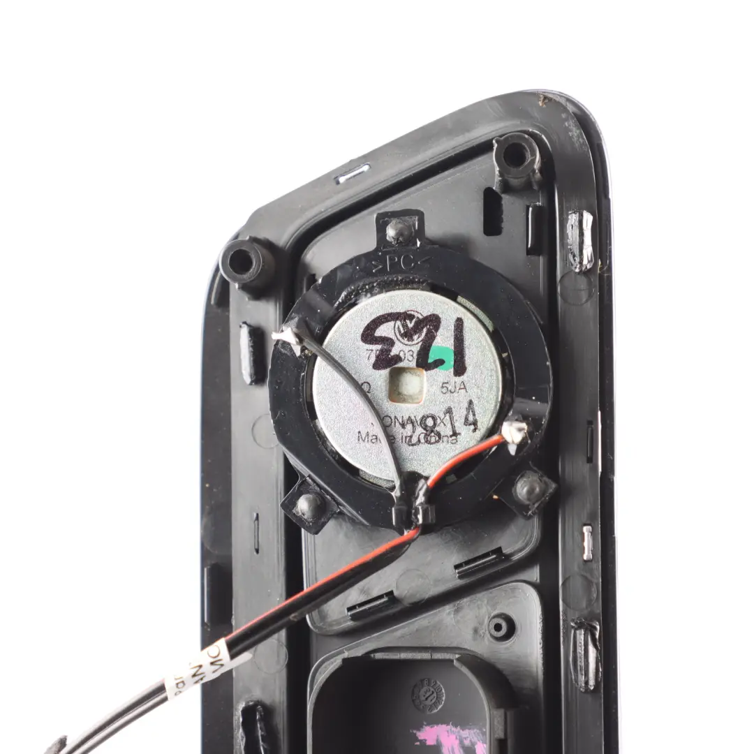 Volkswagen Touareg 7P Door Card Handle Lever N/S Panel Black Aluminium 7P6837113 - SKU RHD-7P6867409A - Part number 7P6867409A