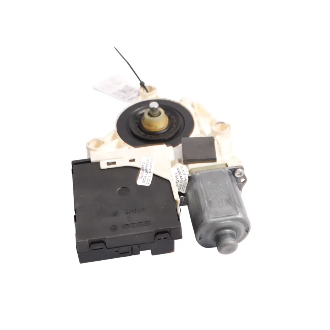 987C Fensterheber Motoreinheit Vorne Rechts für Porsche Cayman mit Teilenummer 99762418103 Porsche Cayman 987C Fensterheber Motoreinheit Vorne Rechts - SKU 99762418102 - Teilenummer 99762418103