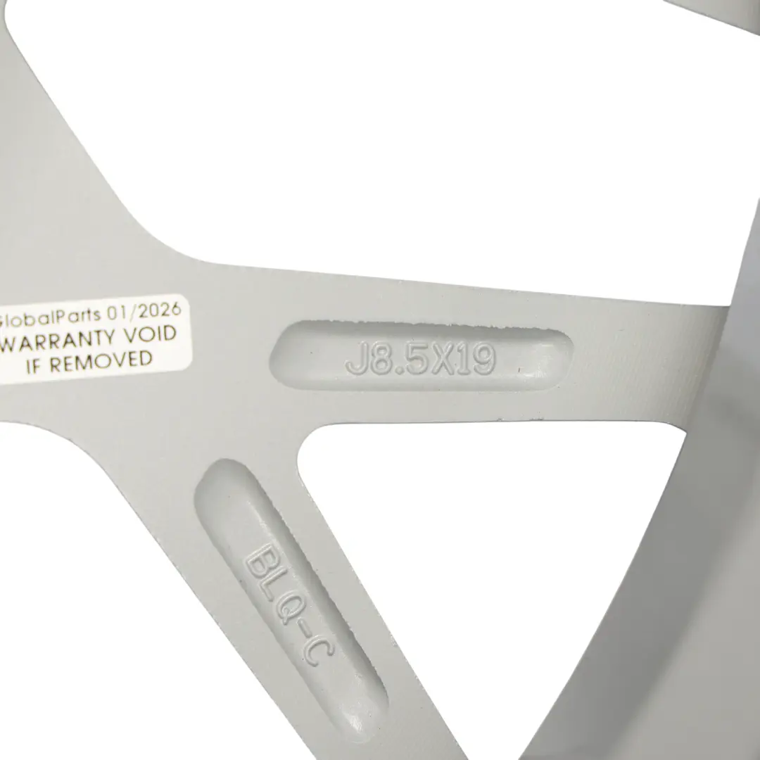 Rotiform BLQ-C Llanta Aleación Ligera Plata 8.5J 19" ET:35 para con número de pieza ROTIFORM-19 Rotiform BLQ-C Llanta Aleación Ligera Plata 8.5J 19" ET:35 - SKU ROTIFORM-19-1 - Número de pieza ROTIFORM-19