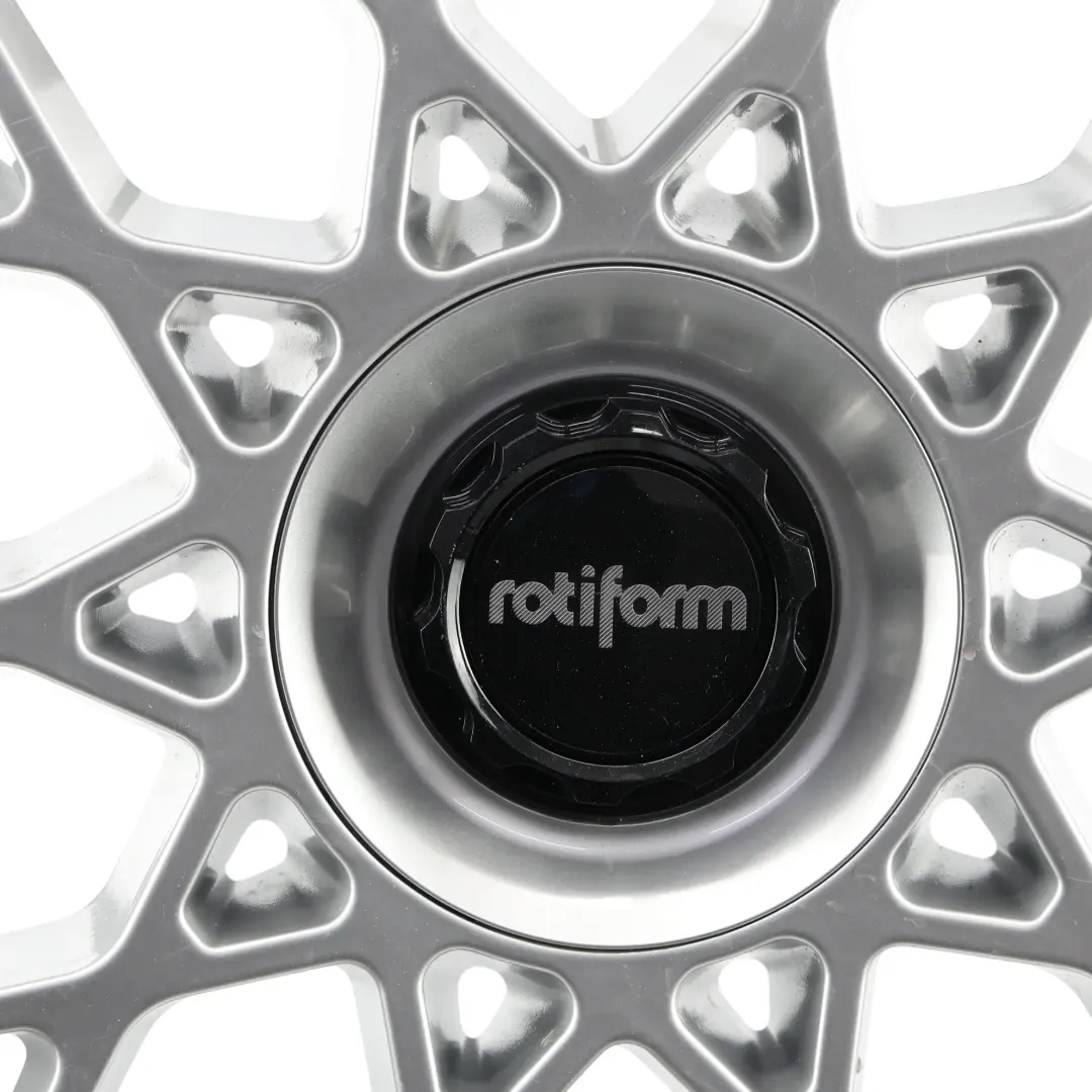 Rotiform BLQ-C Felge Leicht Metall Felge Silber 8.5J 19" ET:35 für mit Teilenummer ROTIFORM-19 Rotiform BLQ-C Felge Leicht Metall Felge Silber 8.5J 19" ET:35 - SKU ROTIFORM-19-2 - Teilenummer ROTIFORM-19