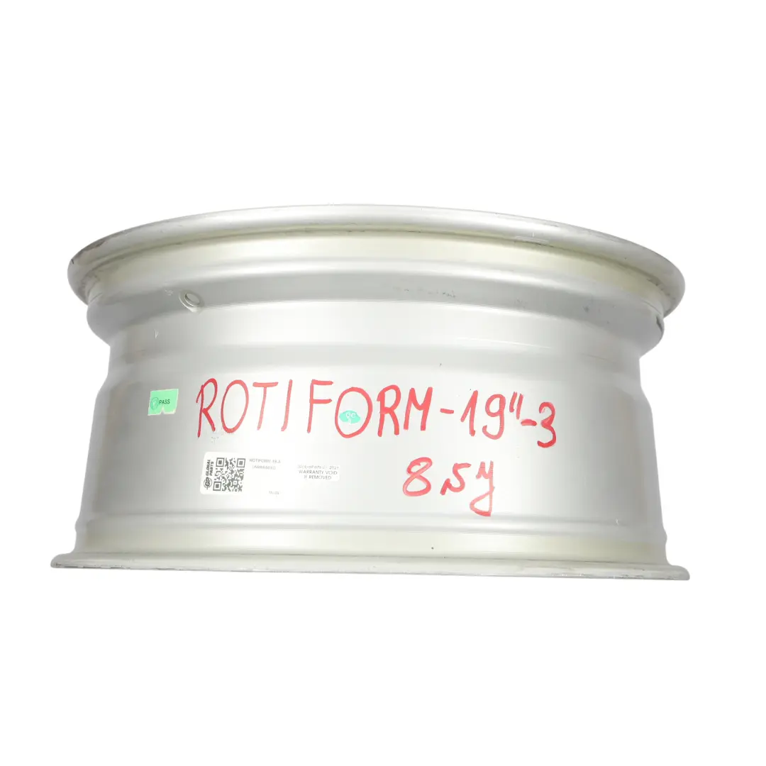 Rotiform BLQ-C Cerchio In Lega Leggera Argento 8,5J 19" ET:35 per con numero di parte ROTIFORM-19-3 Rotiform BLQ-C Cerchio In Lega Leggera Argento 8,5J 19" ET:35 - SKU ROTIFORM-19-3 - Numero di parte ROTIFORM-19-3