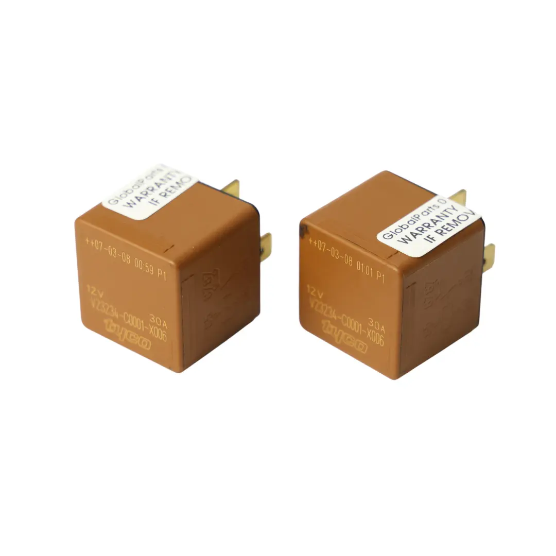 Porsche Cayman 987C Tyco Fusibile Relè 12V 30A 5 Pin X2 Set - SKU V23234-C0001-X006 - Numero di parte V23234-C0001-X006