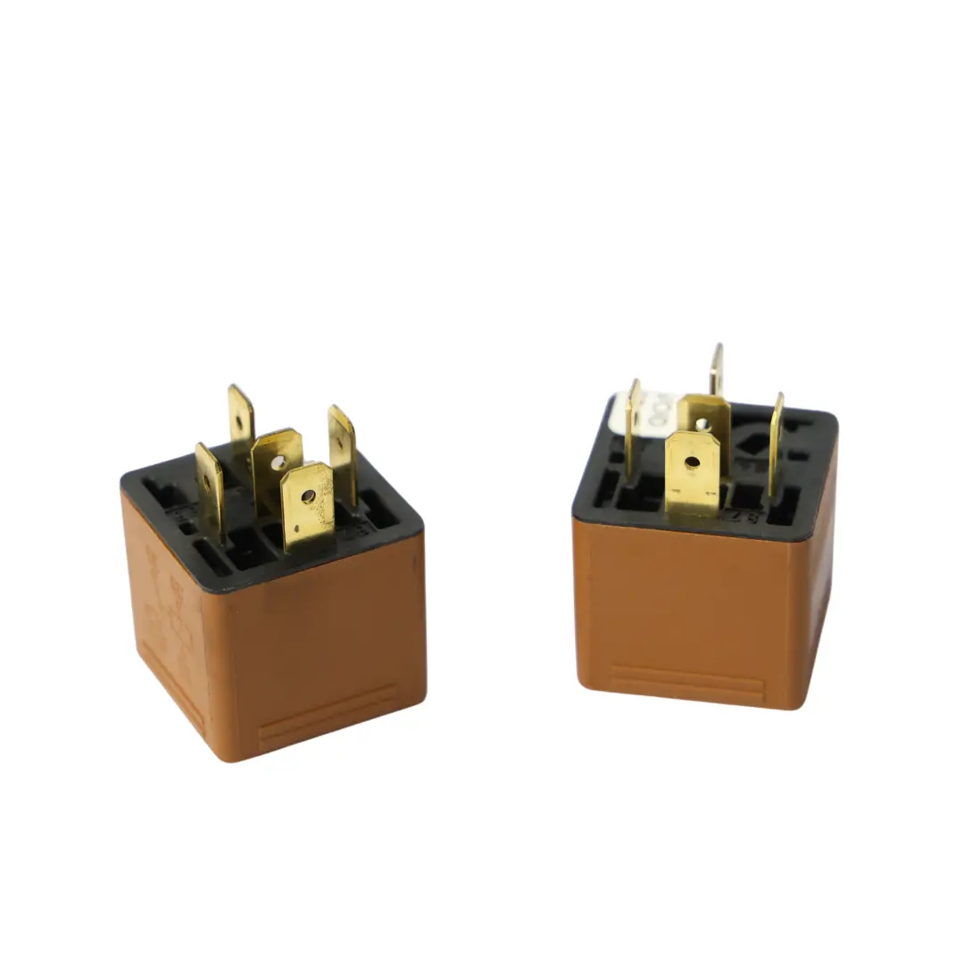 Porsche Cayman 987C Tyco Fuse Relay 12V 30A 5 Pins X2 Set - SKU V23234-C0001-X006 - Part number V23234-C0001-X006