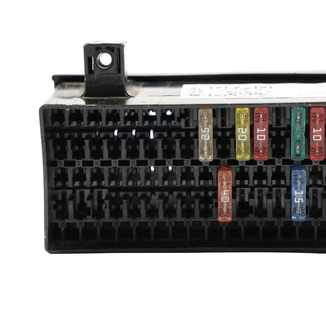 2K Fuse Box Relay Control Unit Mounting to VW Volkswagen Caddy with Part number 000937615A VW Volkswagen Caddy 2K Fuse Box Relay Control Unit Mounting - SKU RHD-000937615A - Part number 000937615A