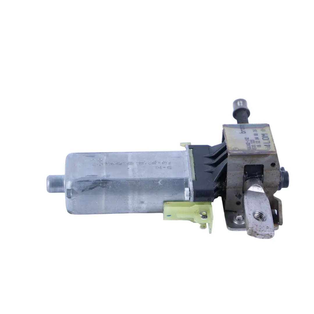 Porsche Cayenne 9PA Moteur Réglage Siège Avant Gauche - SKU 0390203220 - Numéro de pièce 0390203220