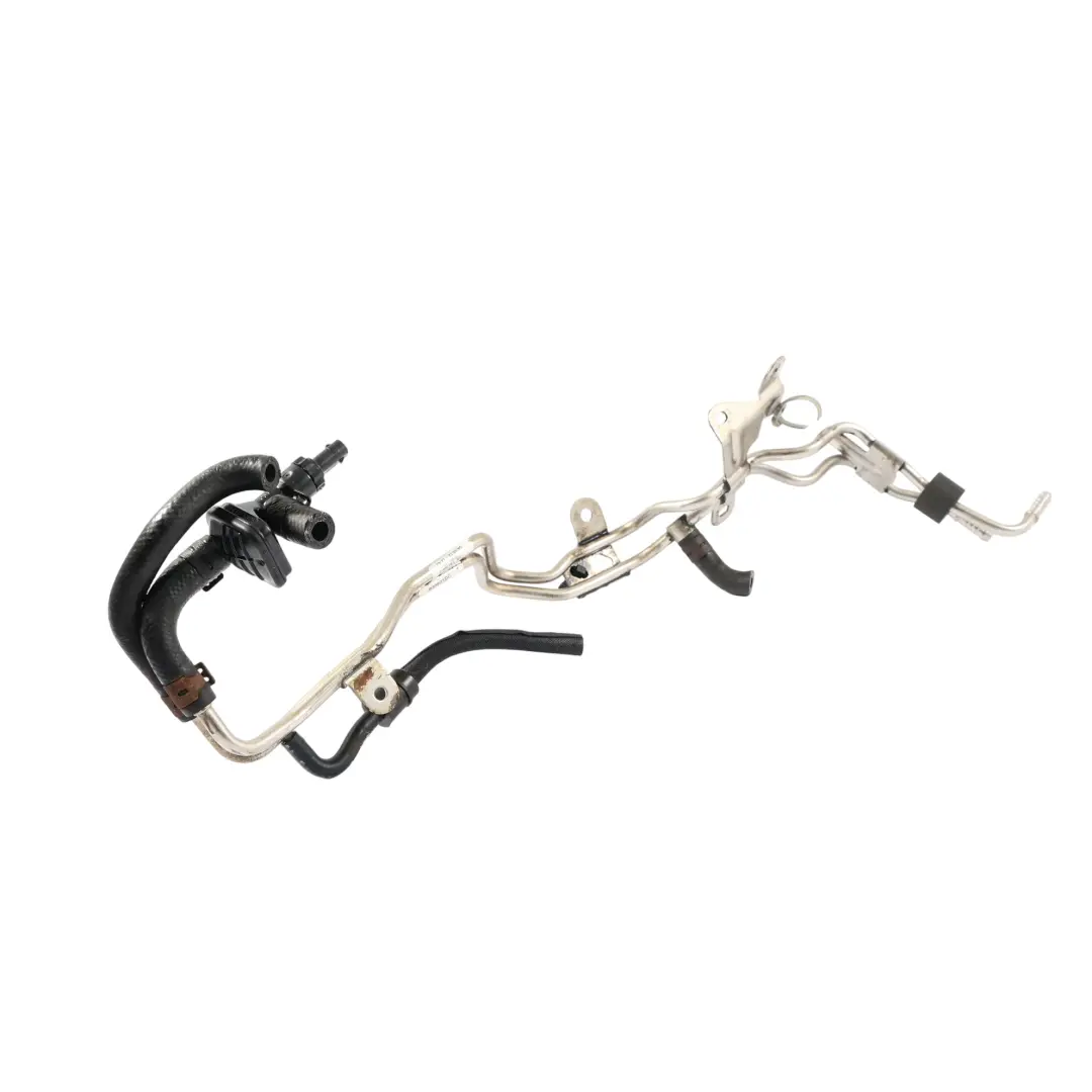 Tubi Flessibili Carburante 2.0 TDI Diesel per Volkswagen Transporter T5 con numero di parte 03L130308E Volkswagen Transporter T5 Tubi Flessibili Carburante 2.0 TDI Diesel - SKU 03L130308E - Numero di parte 03L130308E