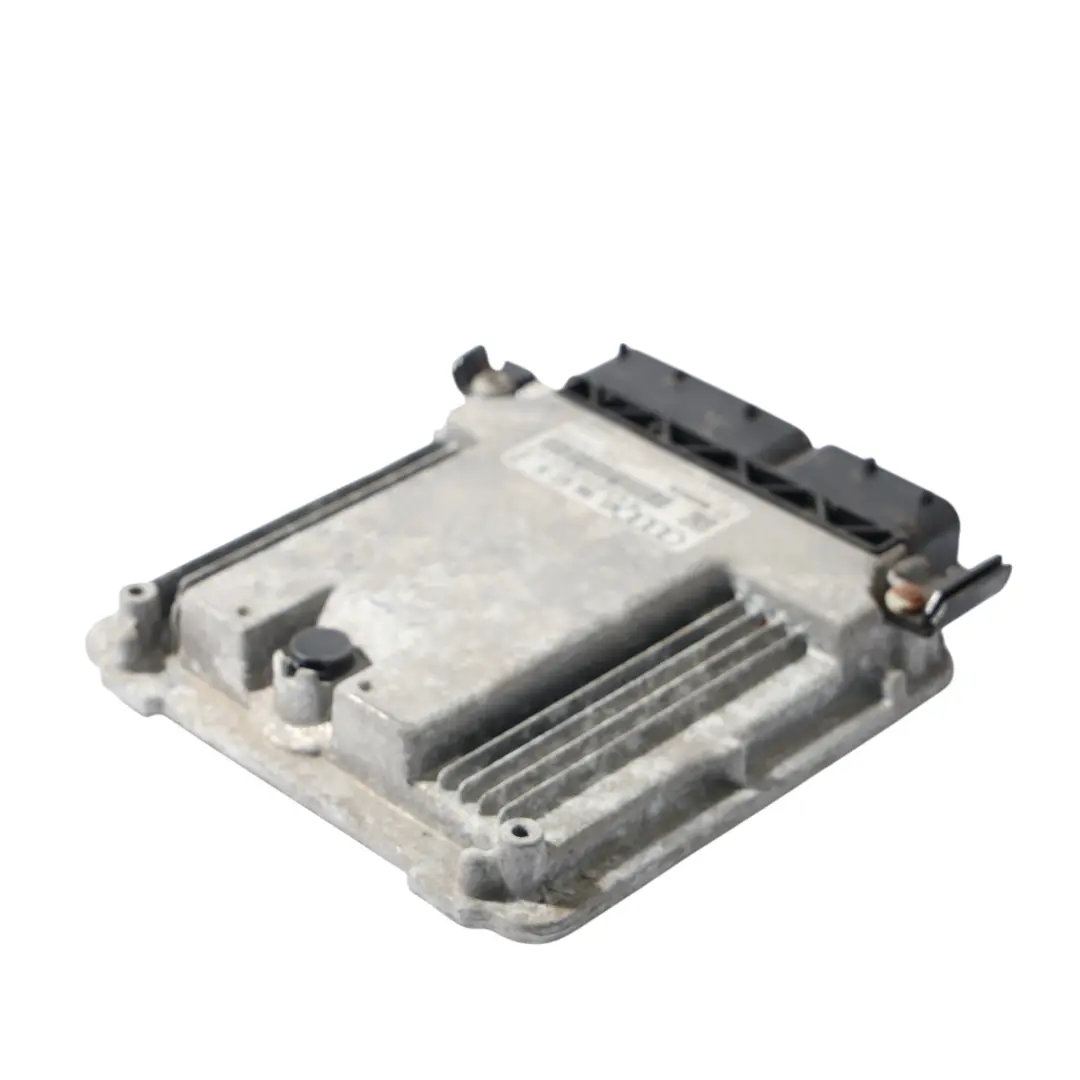 170CV CBBB Quattro ECU Control Motor Manual para Audi TT 8J 2.0 TDI con número de pieza 03L906022RC Audi TT 8J 2.0 TDI 170CV CBBB Quattro ECU Control Motor Manual - SKU 03L906022RC - Número de pieza 03L906022RC