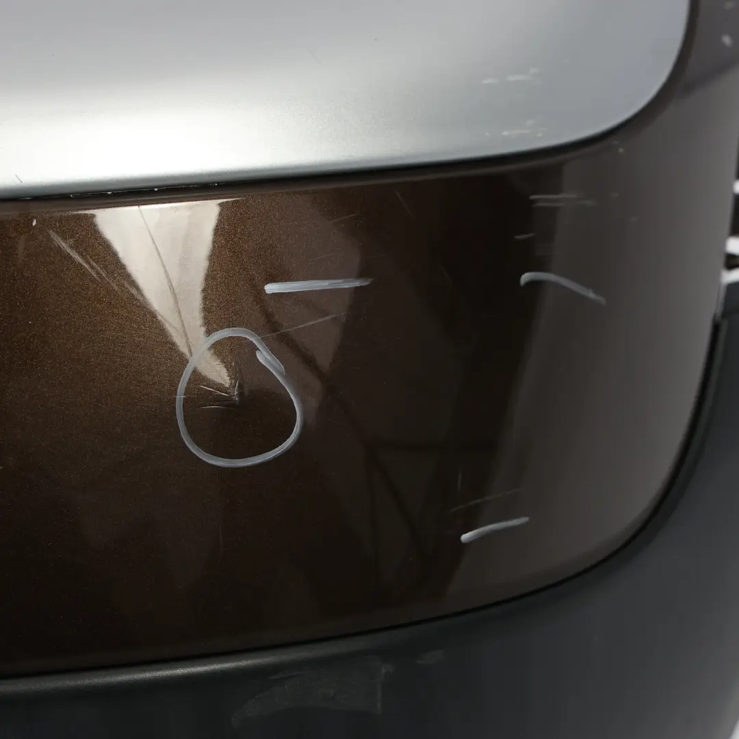 Paragolpes Trasero Dark Silver Metallic - 871 para Mini Clubman R55 con número de pieza 0442794 Mini Clubman R55 Paragolpes Trasero Dark Silver Metallic - 871 - SKU 0442794-CHOCO - Número de pieza 0442794