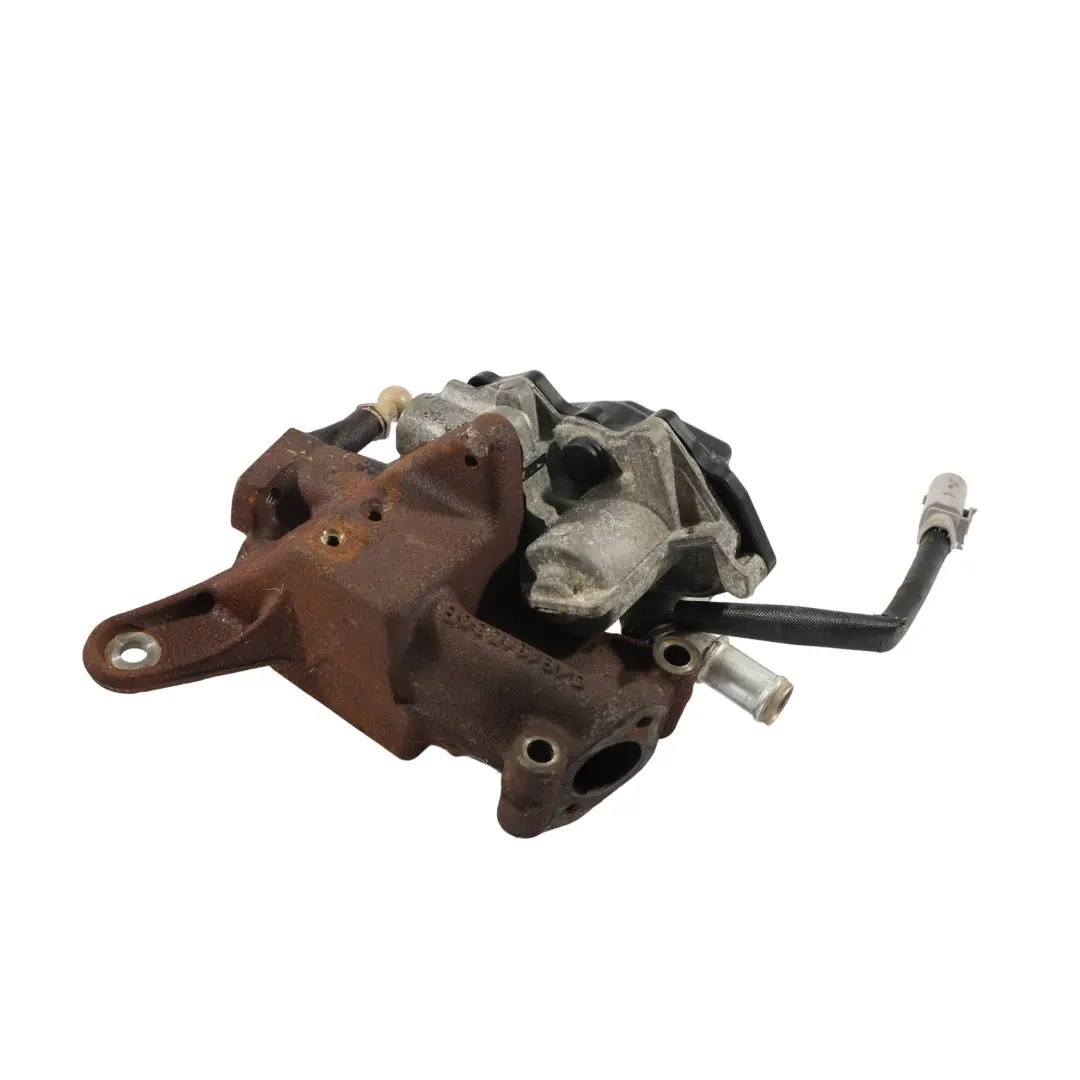 Volkswagen Polo Mk5 Válvula EGR Enfriador Escape Motor Diesel 1.4 TDI - SKU 04B131425-1 - Número de pieza 04B131425