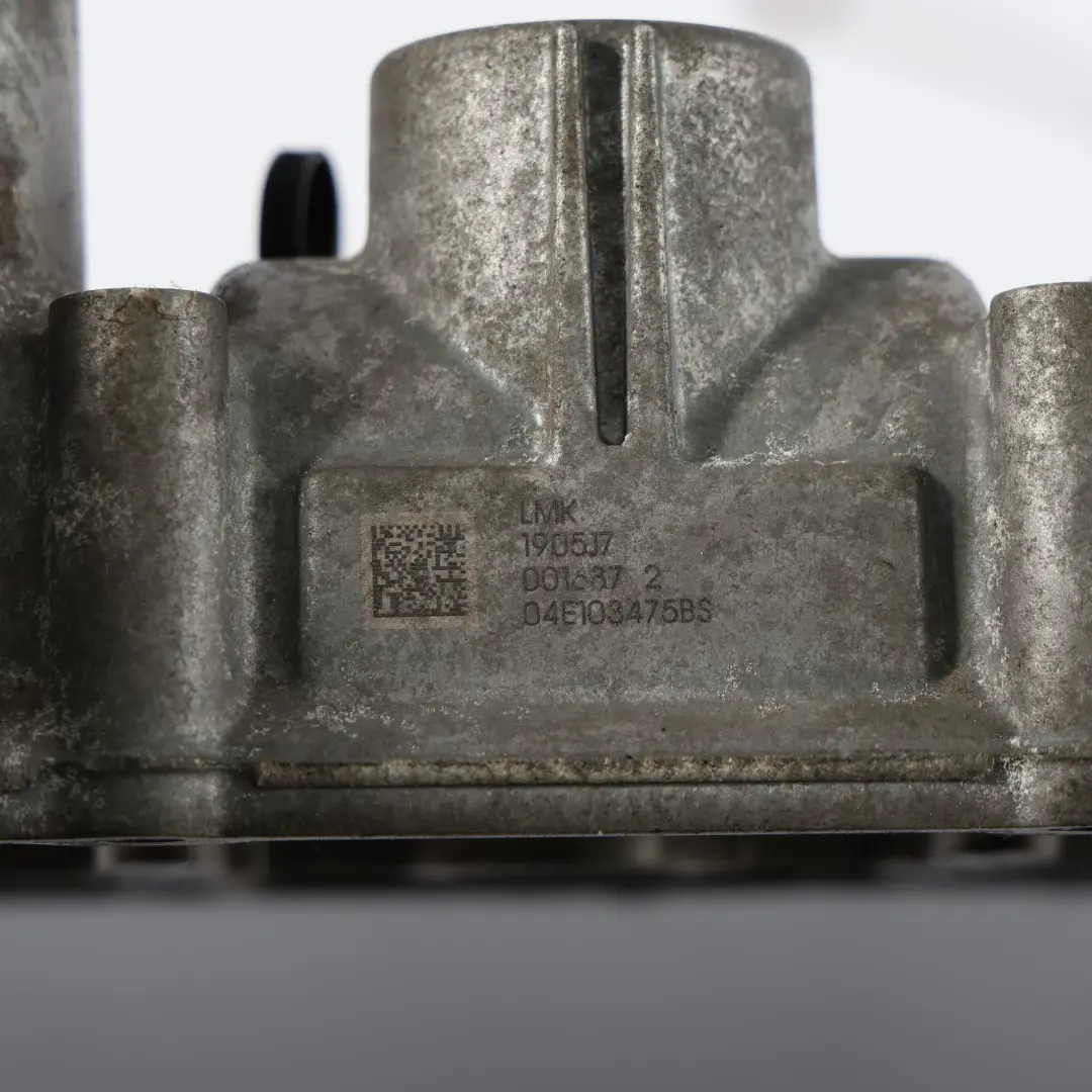 Kopf Kipphebel Zylinder Deckel 1.2 TSI CJZC für Volkswagen Polo 6R Motor mit Teilenummer 04E103469BH Volkswagen Polo 6R Motor Kopf Kipphebel Zylinder Deckel 1.2 TSI CJZC - SKU 04E103469BH - Teilenummer 04E103469BH