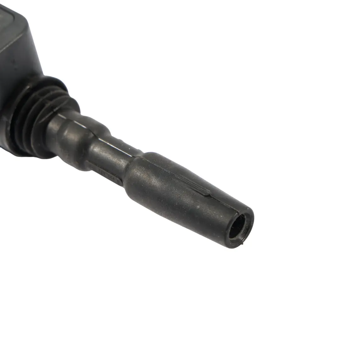 Seat Arona FR KJ7 Audi A1 Mk2 Bobine Allumage Haute Tension - SKU 04E905110P - Numéro de pièce 04E905110P