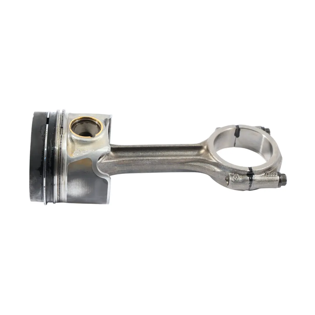 Audi A4 B8 A5 8T Motor Pistón Biela 2.0 TDI CSUA - SKU 04L107065A - Número de pieza 04L107065A