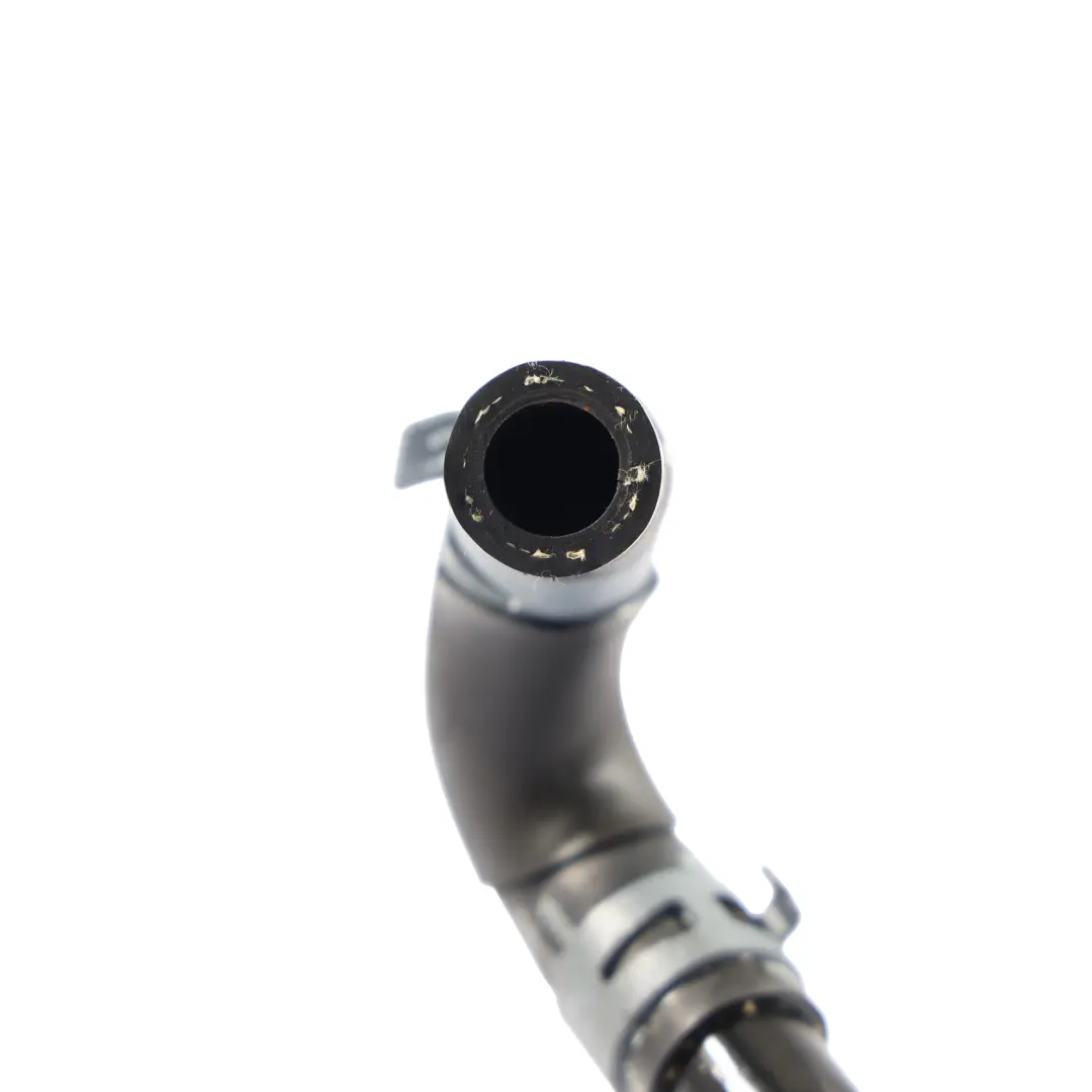 Audi A3 8V Q3 8U 2.0 TDI Tuyau De Refroidissement D'Eau Moteur - SKU 04L121064C - Numéro de pièce 04L121064C