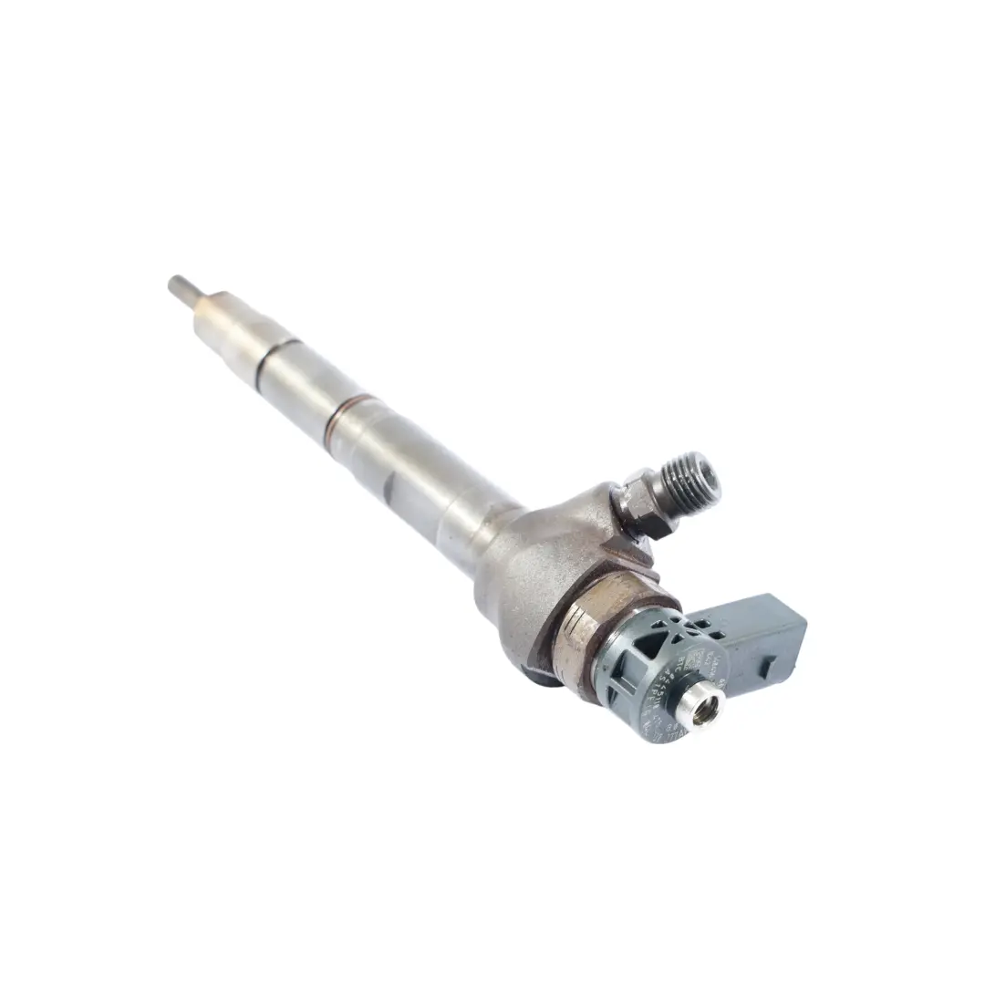 Inyector Inyección Motor Diesel 2.0 TDI para Audi A3 8V VW Golf VII con número de pieza 04L130277AK Audi A3 8V VW Golf VII Inyector Inyección Motor Diesel 2.0 TDI - SKU 04L130277AK - Número de pieza 04L130277AK