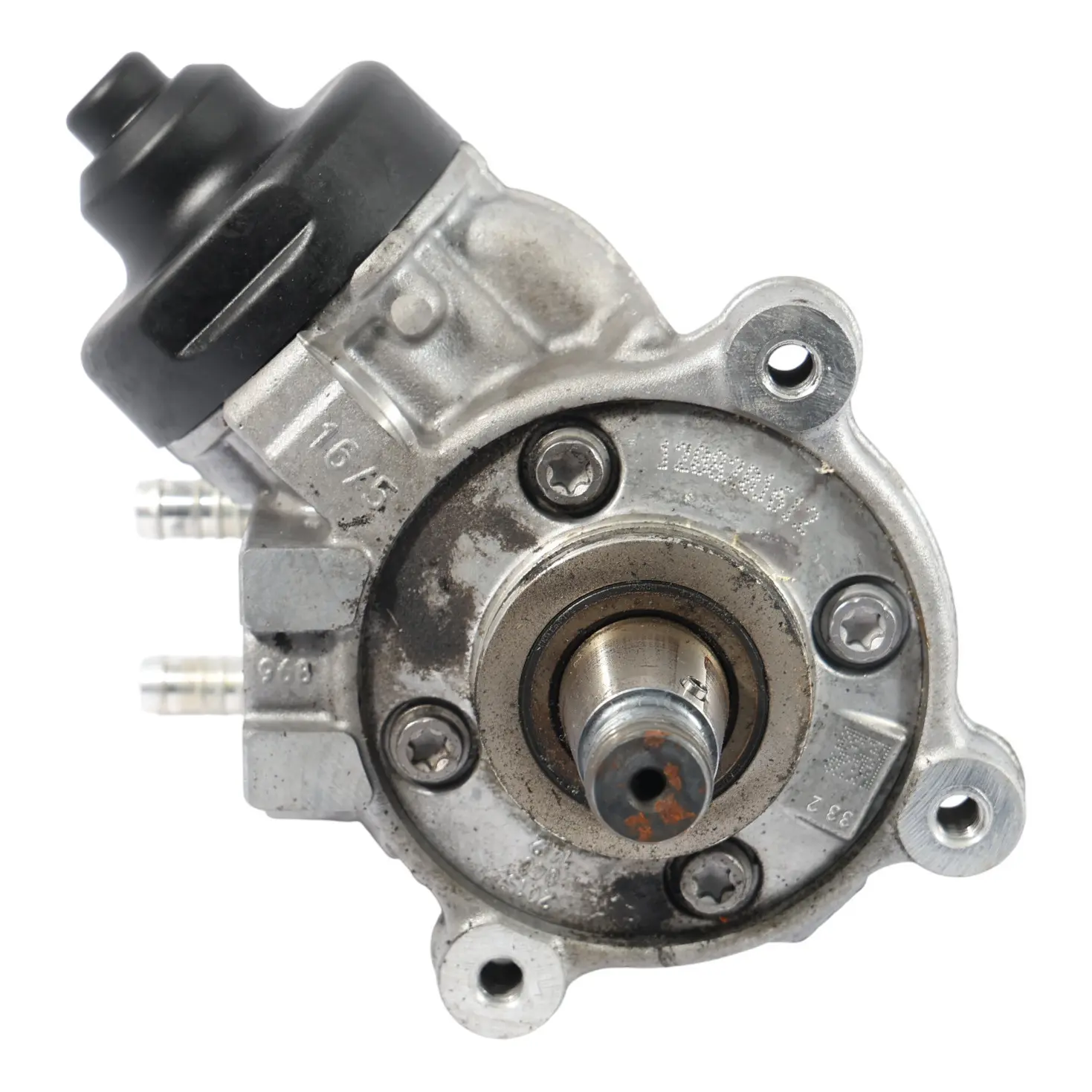 Audi Q3 8U A4 B8 Fuel Pump Injector Unit 2.0 TDI Engine 04L130755D