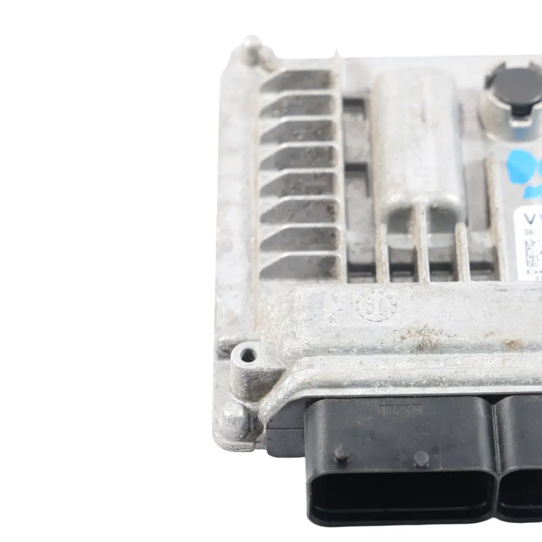 VW Volkswagen Golf Mk7 1.6 TDI DGTE 115HP Engine Control ECU Manual - SKU 04L907445G-2 - Part number 04L907445G