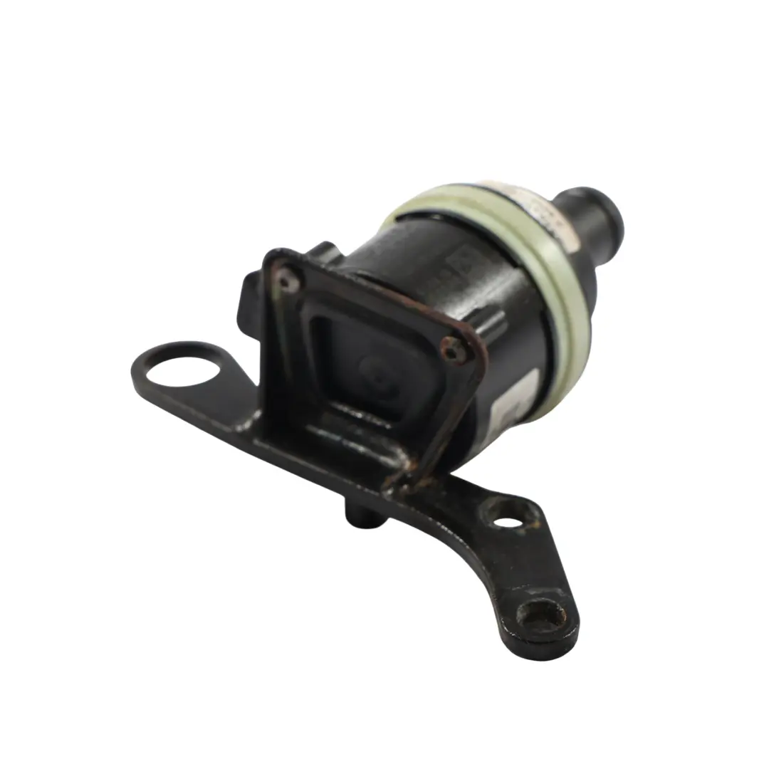 Bomba De Agua Auxiliar Adicional para Audi A5 8T con número de pieza 059121004J Audi A5 8T Bomba De Agua Auxiliar Adicional - SKU 059121004J - Número de pieza 059121004J