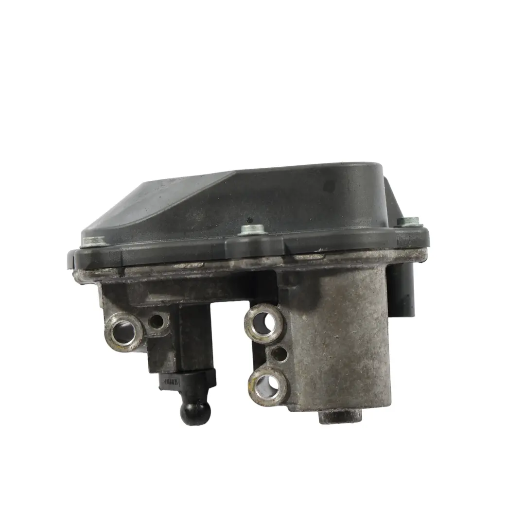 Ansaug Stutzen Motor Krümmer Klappe für Audi A4 B8 3.0 TDI A5 A6 mit Teilenummer 059129086K Audi A4 B8 3.0 TDI A5 A6 Ansaug Stutzen Motor Krümmer Klappe - SKU 059129086K - Teilenummer 059129086K