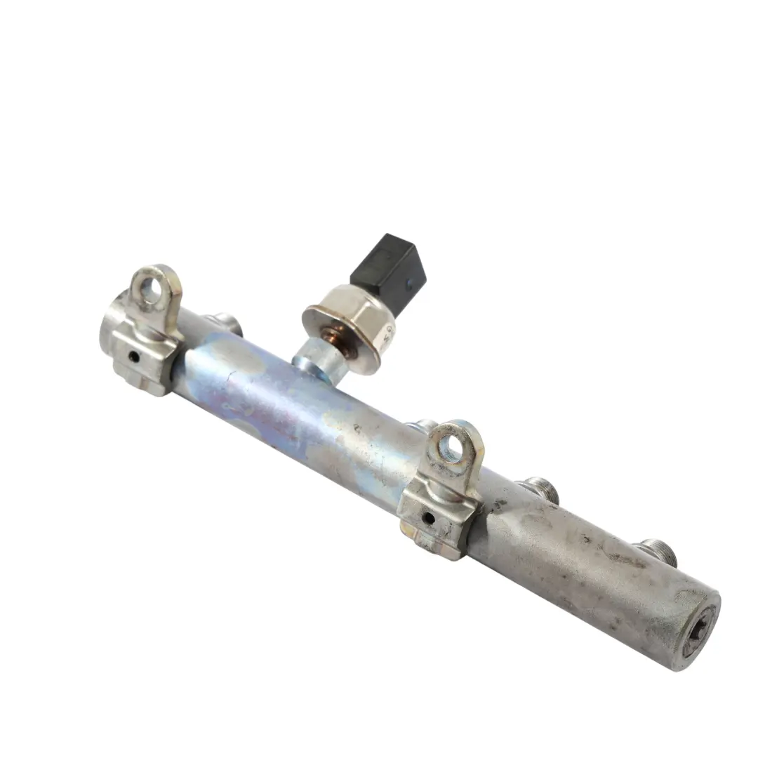 Rail Iniezione Carburante Sinistra Diesel per Audi A4 B8 3.0 TDI CAPA con numero di parte 059130089AJ Audi A4 B8 3.0 TDI CAPA Rail Iniezione Carburante Sinistra Diesel - SKU 059130089AJ - Numero di parte 059130089AJ