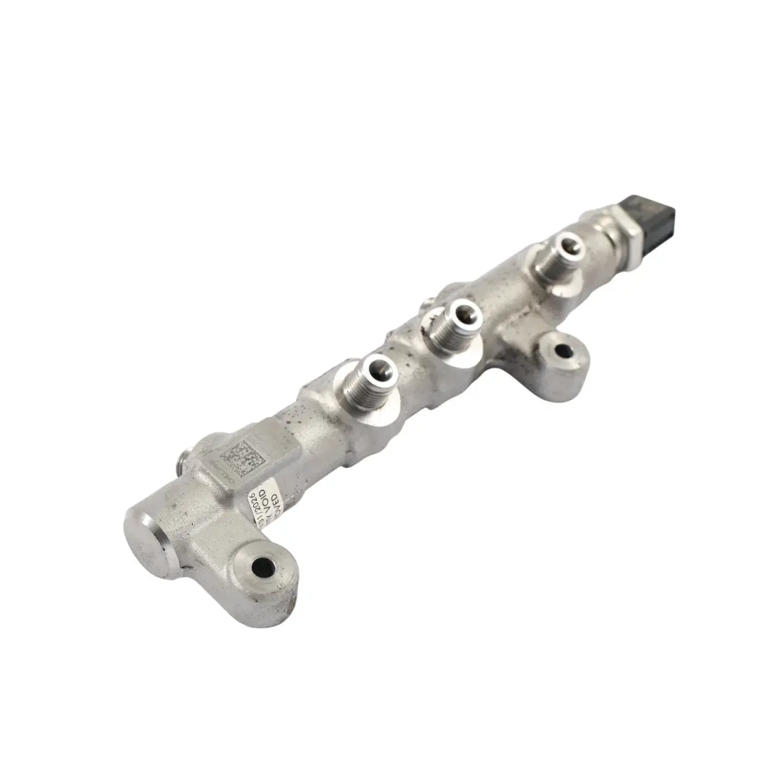 4M Tubo Linea Iniezione Carburante Sinistra 3.0 TDI per Audi A4 B9 Q7 con numero di parte 059130089ED Audi A4 B9 Q7 4M Tubo Linea Iniezione Carburante Sinistra 3.0 TDI - SKU 059130089ED - Numero di parte 059130089ED