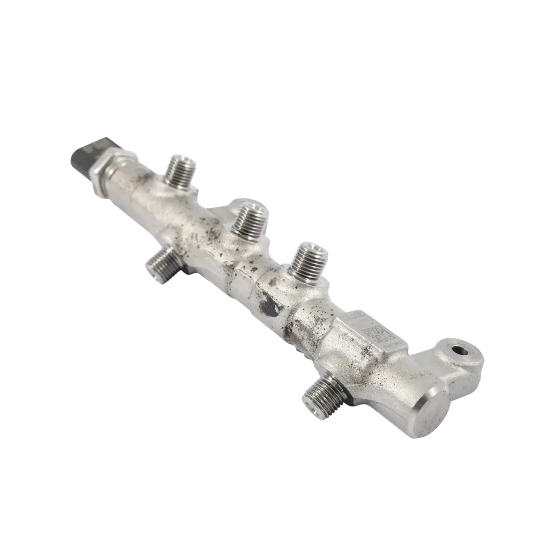 4M Tubo Linea Iniezione Carburante Sinistra 3.0 TDI per Audi A4 B9 Q7 con numero di parte 059130089ED Audi A4 B9 Q7 4M Tubo Linea Iniezione Carburante Sinistra 3.0 TDI - SKU 059130089ED - Numero di parte 059130089ED