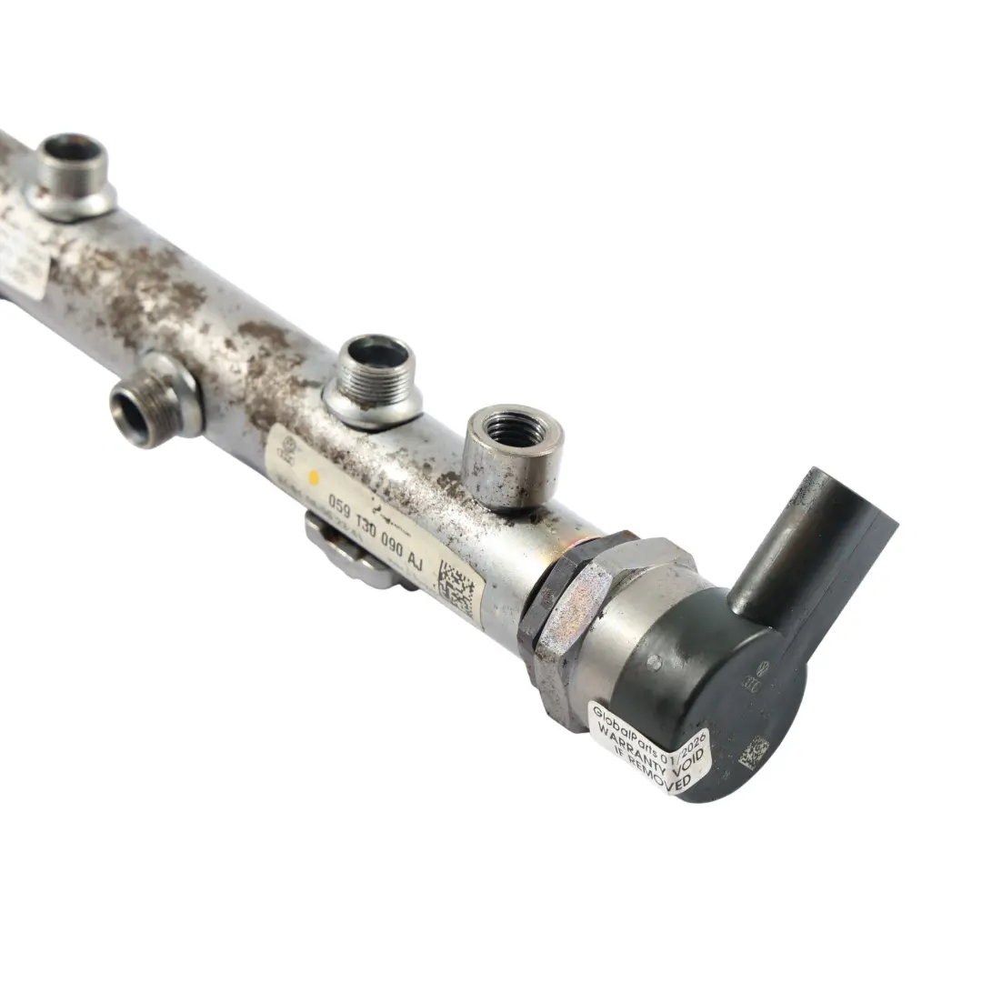Rail Iniezione Carburante Destra Diesel per Audi A4 B8 3.0 TDI CAPA con numero di parte 059130090AJ Audi A4 B8 3.0 TDI CAPA Rail Iniezione Carburante Destra Diesel - SKU 059130090AJ - Numero di parte 059130090AJ