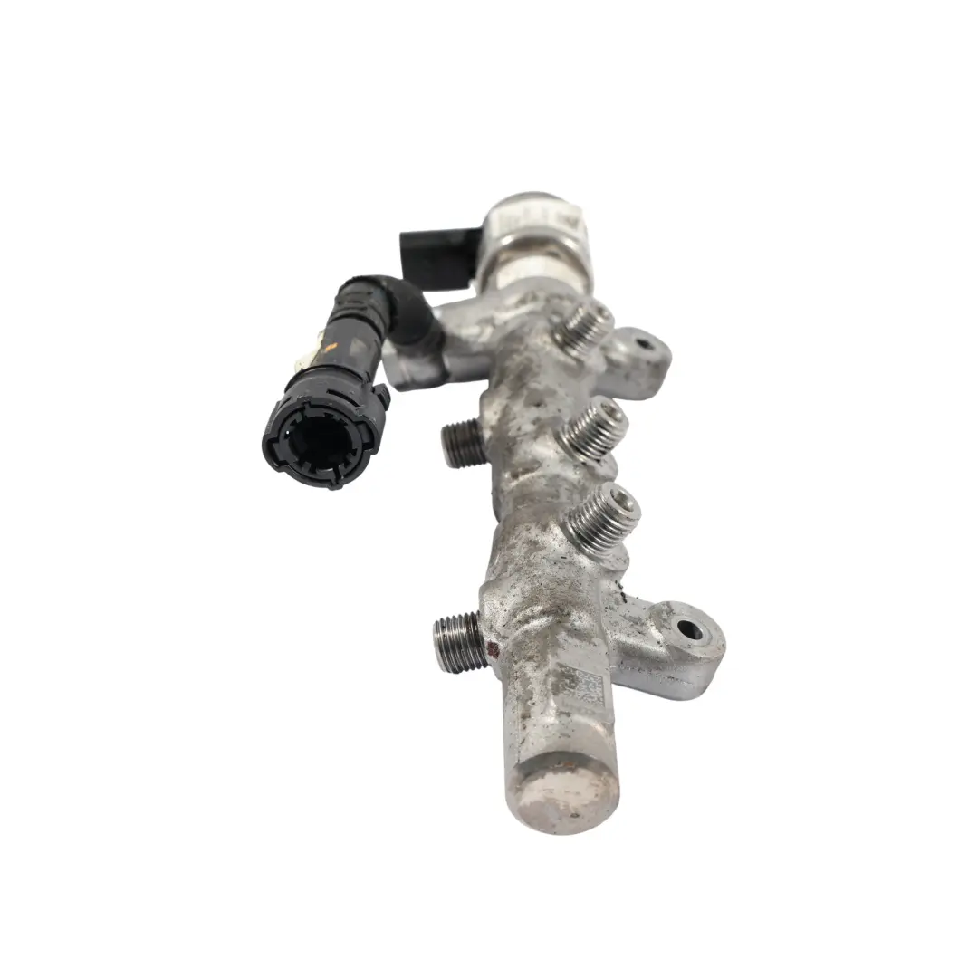 4M Rampe Injection Carburant Moteur Diesel 3.0 TDI 057130764AB pour Audi Q7 à propos du numéro de pièce 057130764AS Audi Q7 4M Rampe Injection Carburant Moteur Diesel 3.0 TDI 057130764AB - SKU 057130764AS - Numéro de pièce 057130764AS