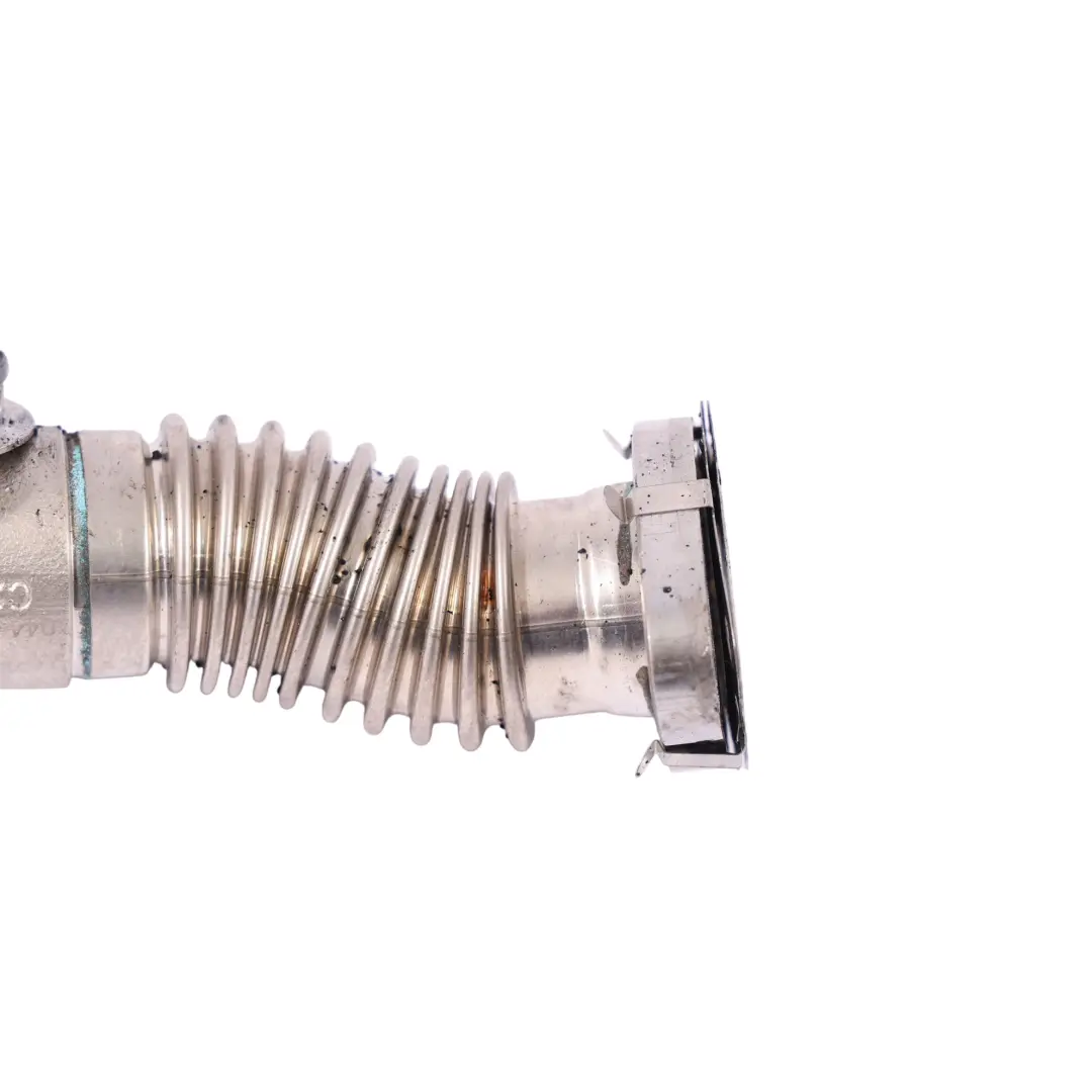 Connection Pipe Hose Line Tube 3.0 TDI Diesel Engine to Audi A5 8T EGR with Part number 059131530AL Audi A5 8T EGR Connection Pipe Hose Line Tube 3.0 TDI Diesel Engine - SKU 059131530AL - Part number 059131530AL