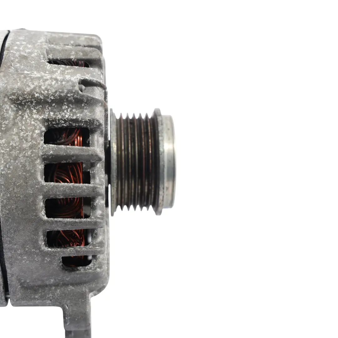 CTBA Motor Alternador Generador 14V 180A para Porsche Macan 95B 3.0 TDI con número de pieza 059903019L Porsche Macan 95B 3.0 TDI CTBA Motor Alternador Generador 14V 180A - SKU 059903019L - Número de pieza 059903019L