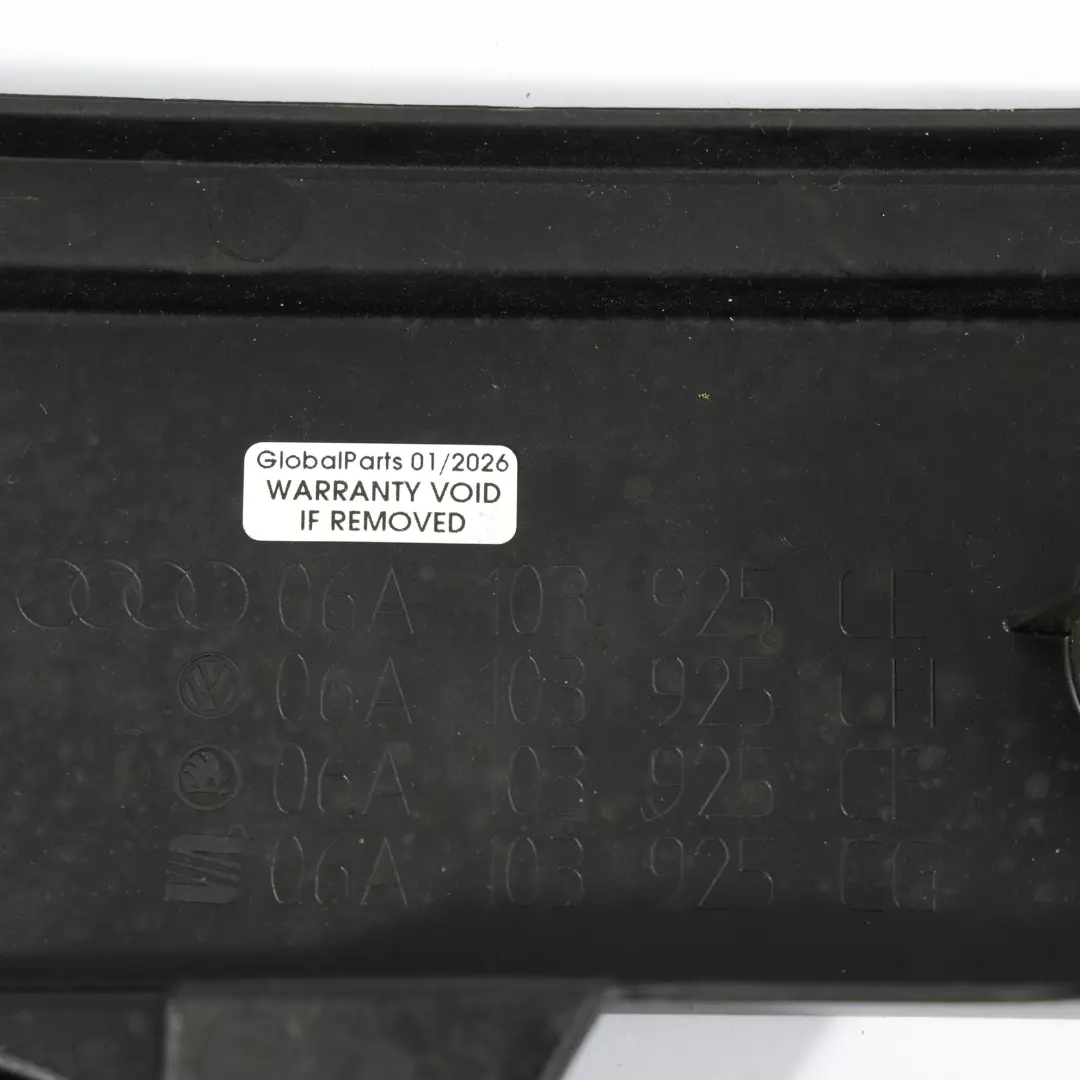 Audi A3 8P Pannello Di Copertura Superiore 1.6 Benzina - SKU 06A103925CE - Numero di parte 06A103925CE