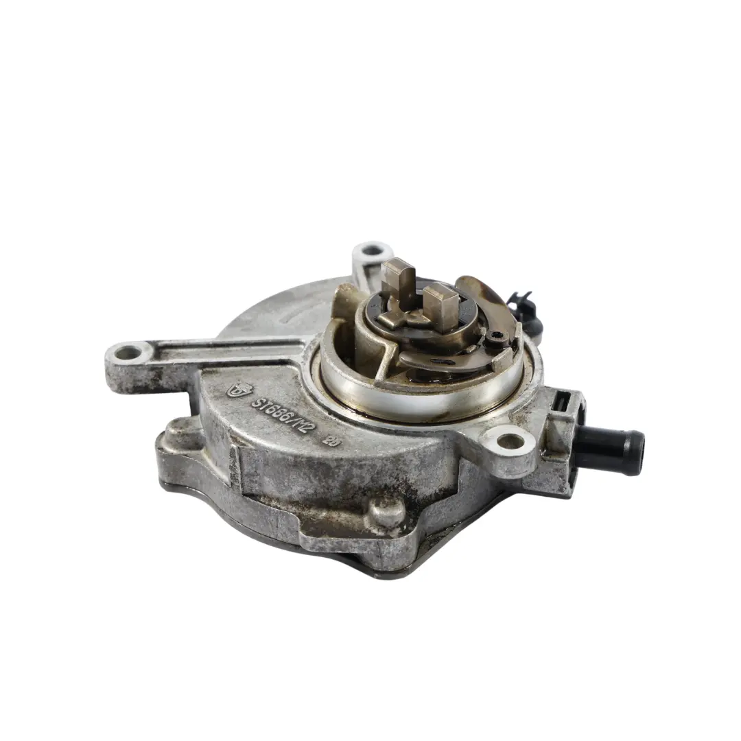 VW Volkswagen Golf Mk6 Audi A3 8P A6 C6 Pompe À Vide 2.0 Essence - SKU 06D145100F - Numéro de pièce 06D145100F