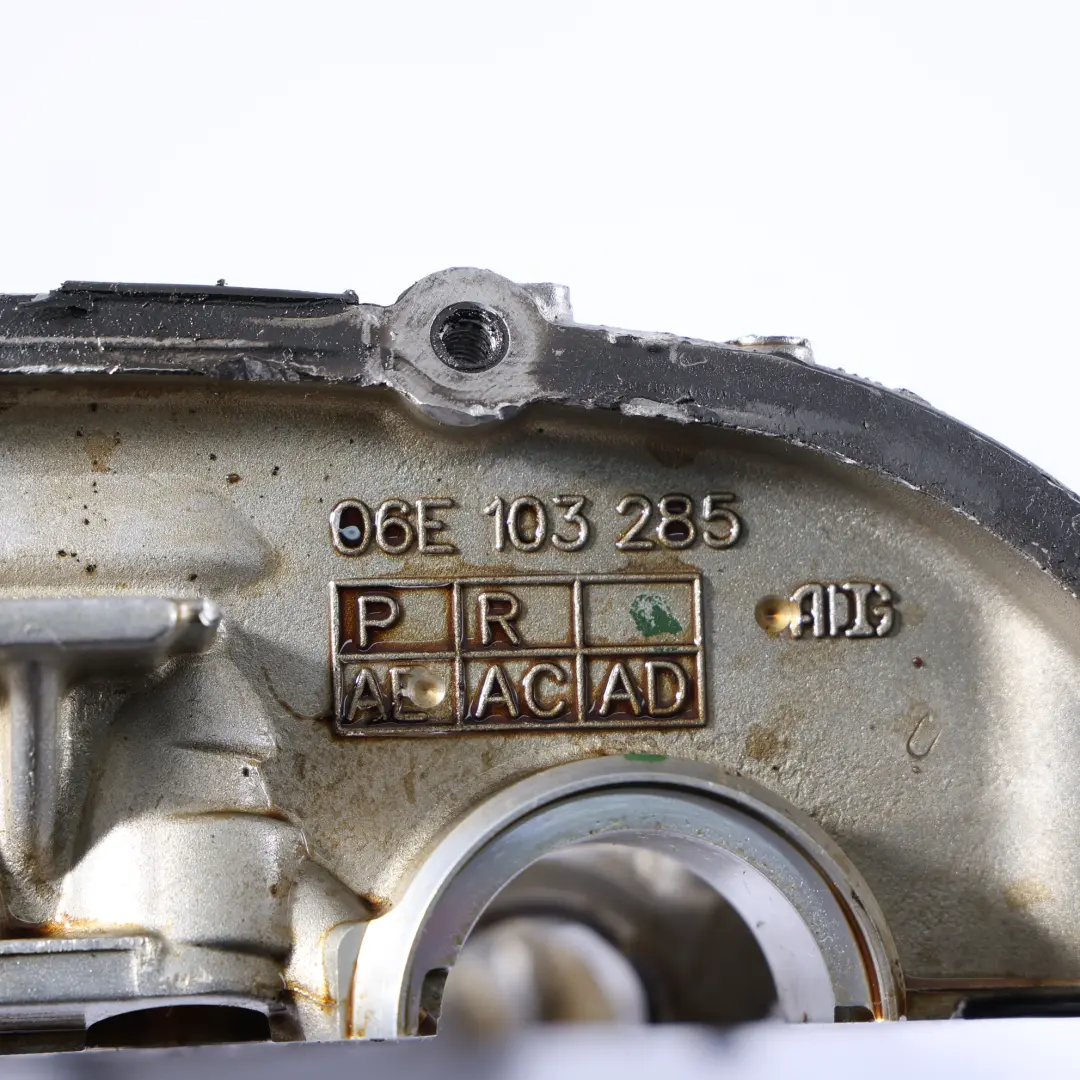 Pokrywa Uchwyt Wałków Cylindry 4-6 06E103285 do Audi A5 S5 8T 3.0 Benzyna o numerze 06E103791A Audi A5 S5 8T 3.0 Benzyna Pokrywa Uchwyt Wałków Cylindry 4-6 06E103285 - SKU 06E103791A-1 - Numer Części 06E103791A
