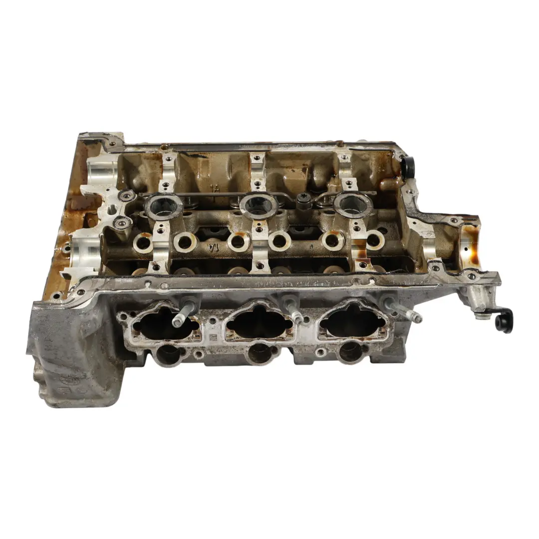 Zylinder Kopf Zylinder 1-3 3.0 TFSI CREC für Audi A5 S5 8T Motor mit Teilenummer 06E103792A Audi A5 S5 8T Motor Zylinder Kopf Zylinder 1-3 3.0 TFSI CREC - SKU 06E103792A - Teilenummer 06E103792A