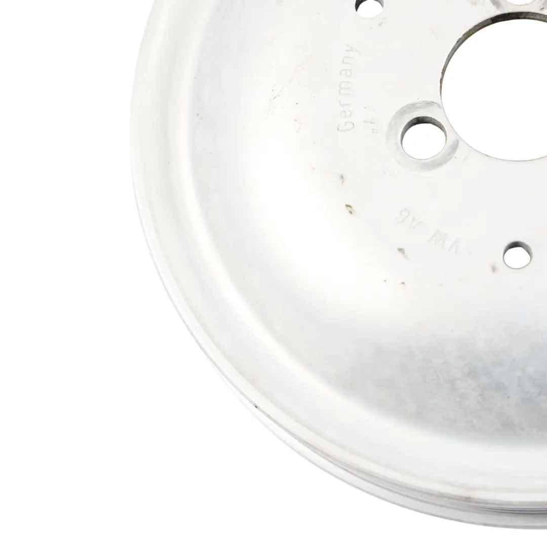 Kühlmittel Pumpe Riemen Scheibe Wasserpumpe Rad 3.0 Benzin für Audi A4 B8 mit Teilenummer 06E121031E Audi A4 B8 Kühlmittel Pumpe Riemen Scheibe Wasserpumpe Rad 3.0 Benzin - SKU 06E121031E - Teilenummer 06E121031E