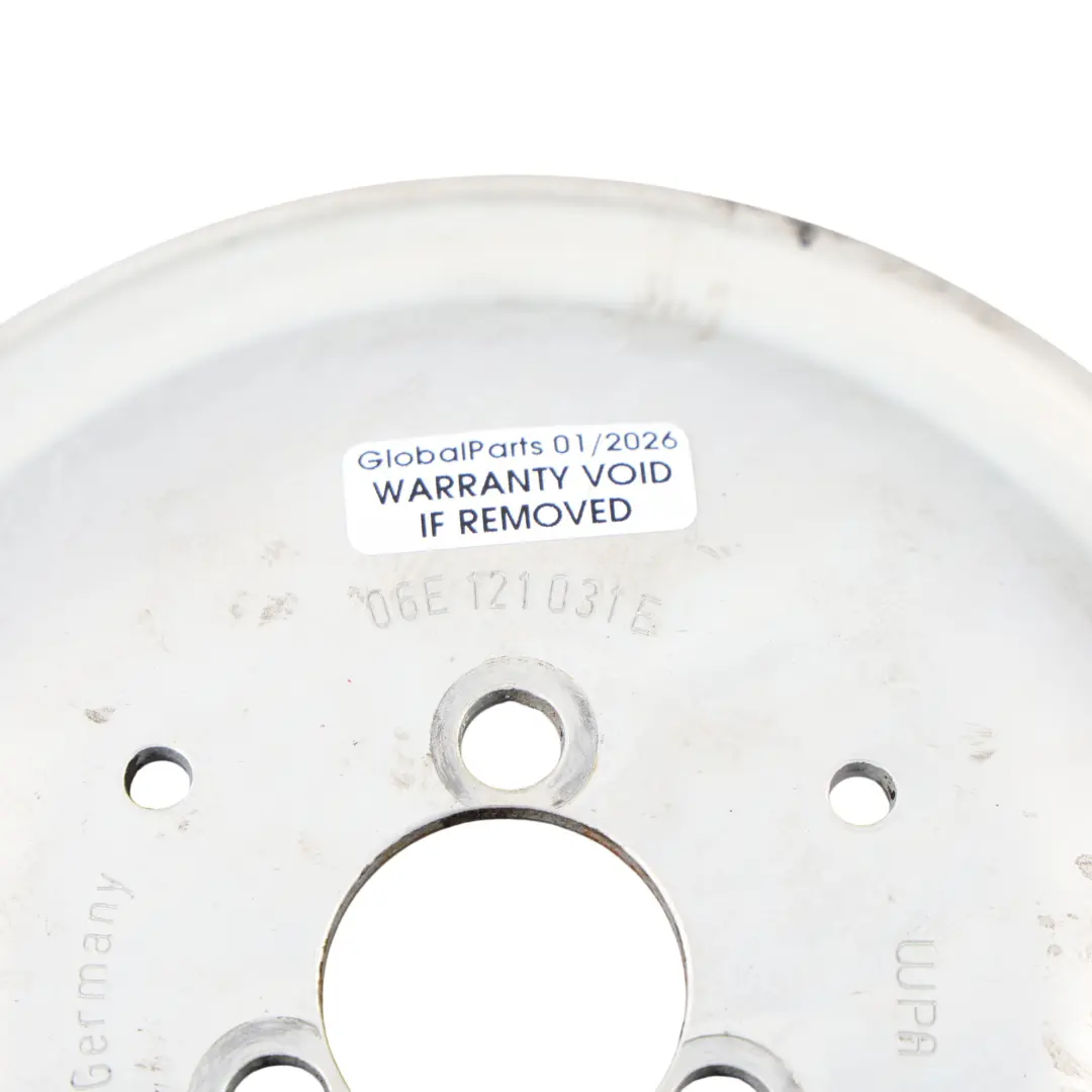 Puleggia Pompa Refrigerante Pompa Acqua Ruota 3.0 Benzina per Audi A4 B8 con numero di parte 06E121031E Audi A4 B8 Puleggia Pompa Refrigerante Pompa Acqua Ruota 3.0 Benzina - SKU 06E121031E - Numero di parte 06E121031E