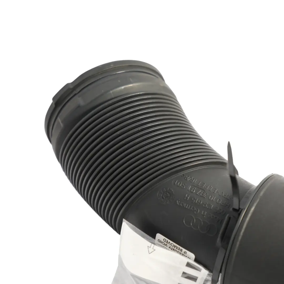 Filter Intake Hose Pipe Line Tube to Audi A6 C7 Allroad Air with Part number 06E129615H Audi A6 C7 Allroad Air Filter Intake Hose Pipe Line Tube - SKU 06E129615H - Part number 06E129615H