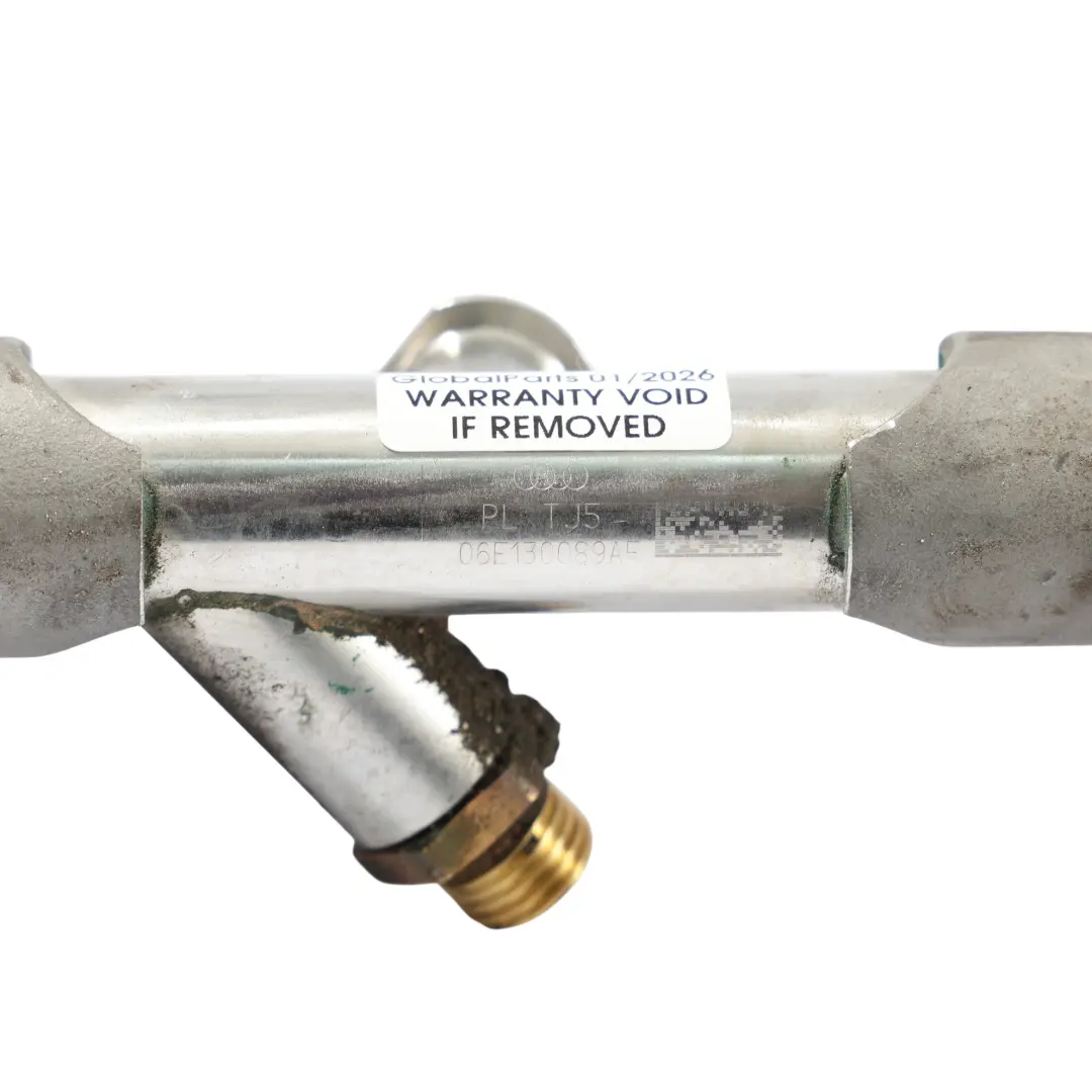 Rail Iniezione Carburante Sinistra 3.0 TFSI Benzina 06E130089AF per Audi A4 B8 A6 C7 con numero di parte 06E130089AC Audi A4 B8 A6 C7 Rail Iniezione Carburante Sinistra 3.0 TFSI Benzina 06E130089AF - SKU 06E130089AC - Numero di parte 06E130089AC