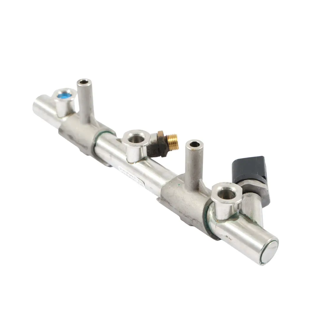 Audi A4 B8 A6 C7 Rail D'Injection Gauche 3.0 TFSI Moteur Essence 06E130089AF - SKU 06E130089AC - Numéro de pièce 06E130089AC