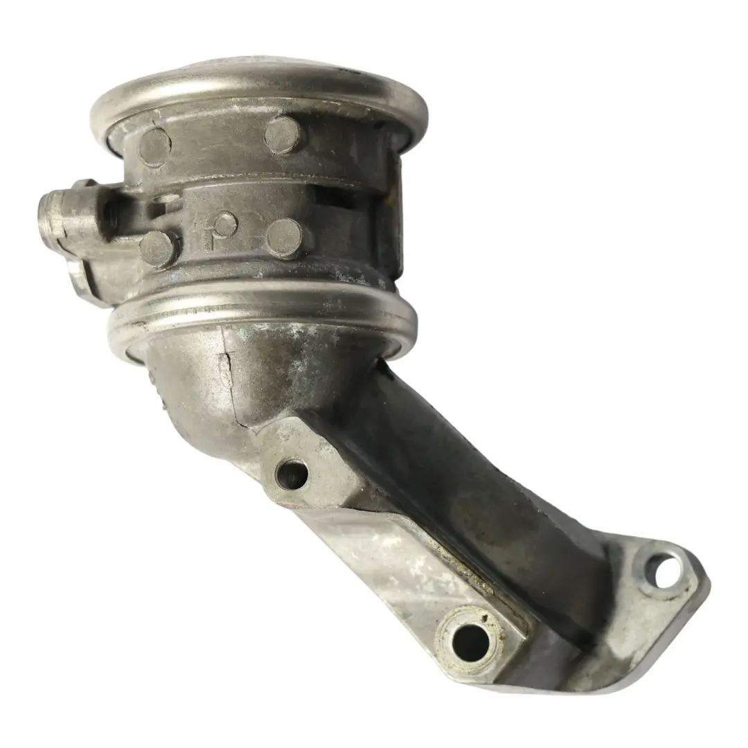 Abgaseinspritzventil Rechts für Audi S5 8T EGR mit Teilenummer 06E131102A Audi S5 8T EGR Abgaseinspritzventil Rechts - SKU 06E131102A - Teilenummer 06E131102A