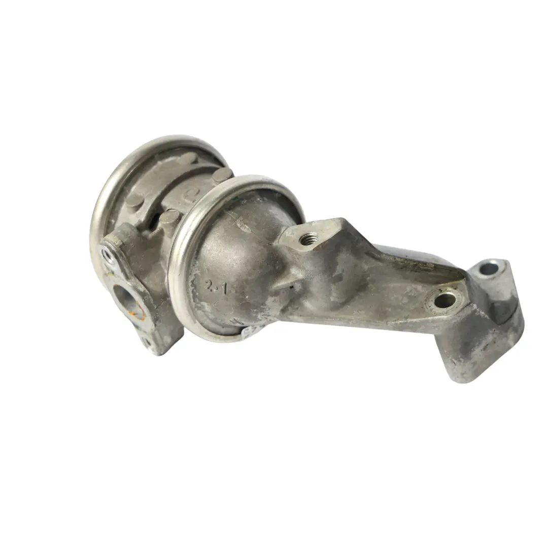 Abgaseinspritzventil Rechts für Audi S5 8T EGR mit Teilenummer 06E131102A Audi S5 8T EGR Abgaseinspritzventil Rechts - SKU 06E131102A - Teilenummer 06E131102A