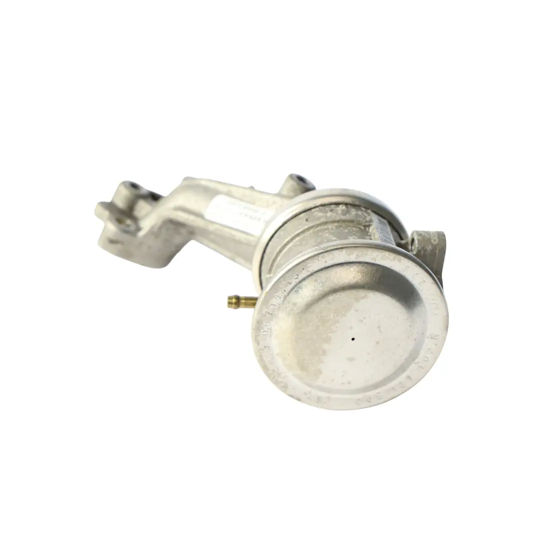 Benzinmotor AGR Abgas Einspritzventil Rechts für Audi S5 8T mit Teilenummer 06E131102P Audi S5 8T Benzinmotor AGR Abgas Einspritzventil Rechts - SKU 06E131102P - Teilenummer 06E131102P