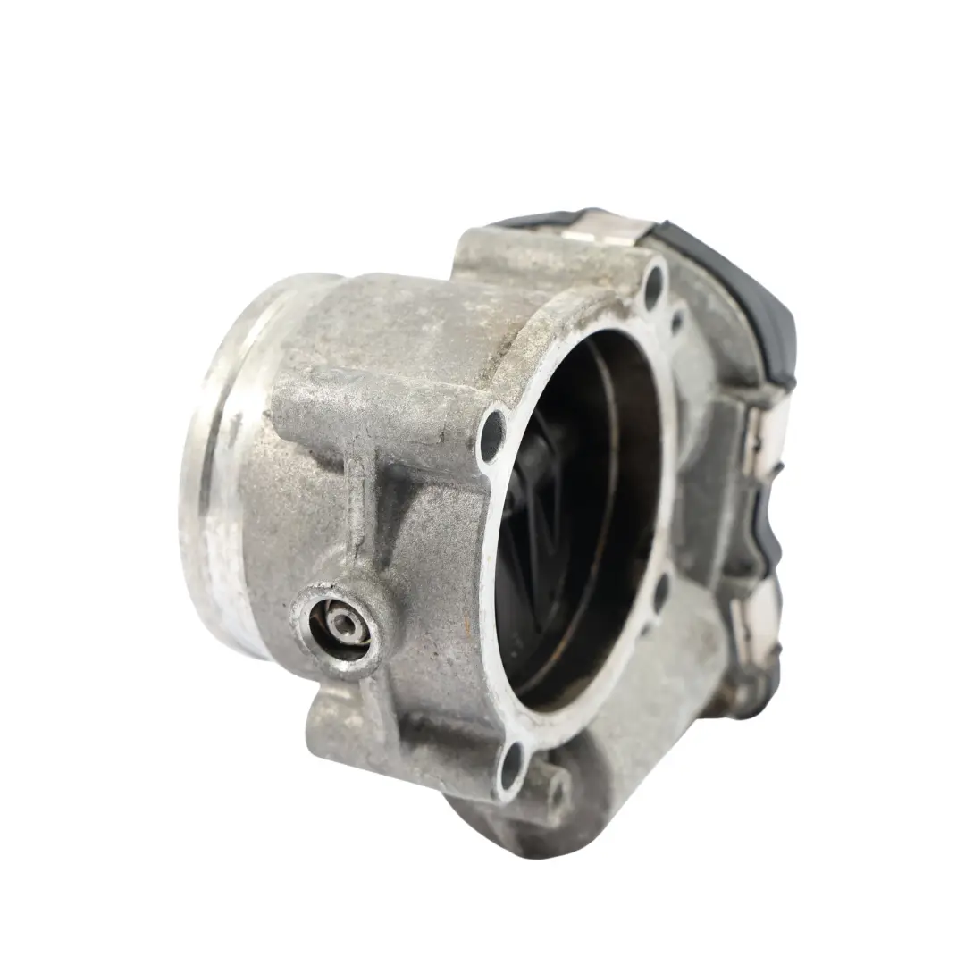 Corpo Farfallato Aspirazione Aria 3.0 Benzina per Audi A4 S4 B8 con numero di parte 06E133062H Audi A4 S4 B8 Corpo Farfallato Aspirazione Aria 3.0 Benzina - SKU 06E133062H - Numero di parte 06E133062H