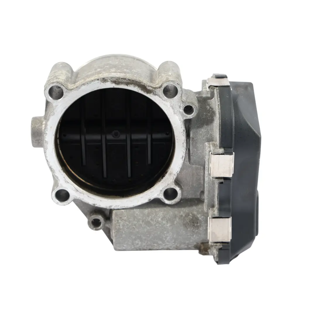 Corpo Farfallato Aspirazione Aria 3.0 Benzina per Audi A4 S4 B8 con numero di parte 06E133062H Audi A4 S4 B8 Corpo Farfallato Aspirazione Aria 3.0 Benzina - SKU 06E133062H - Numero di parte 06E133062H